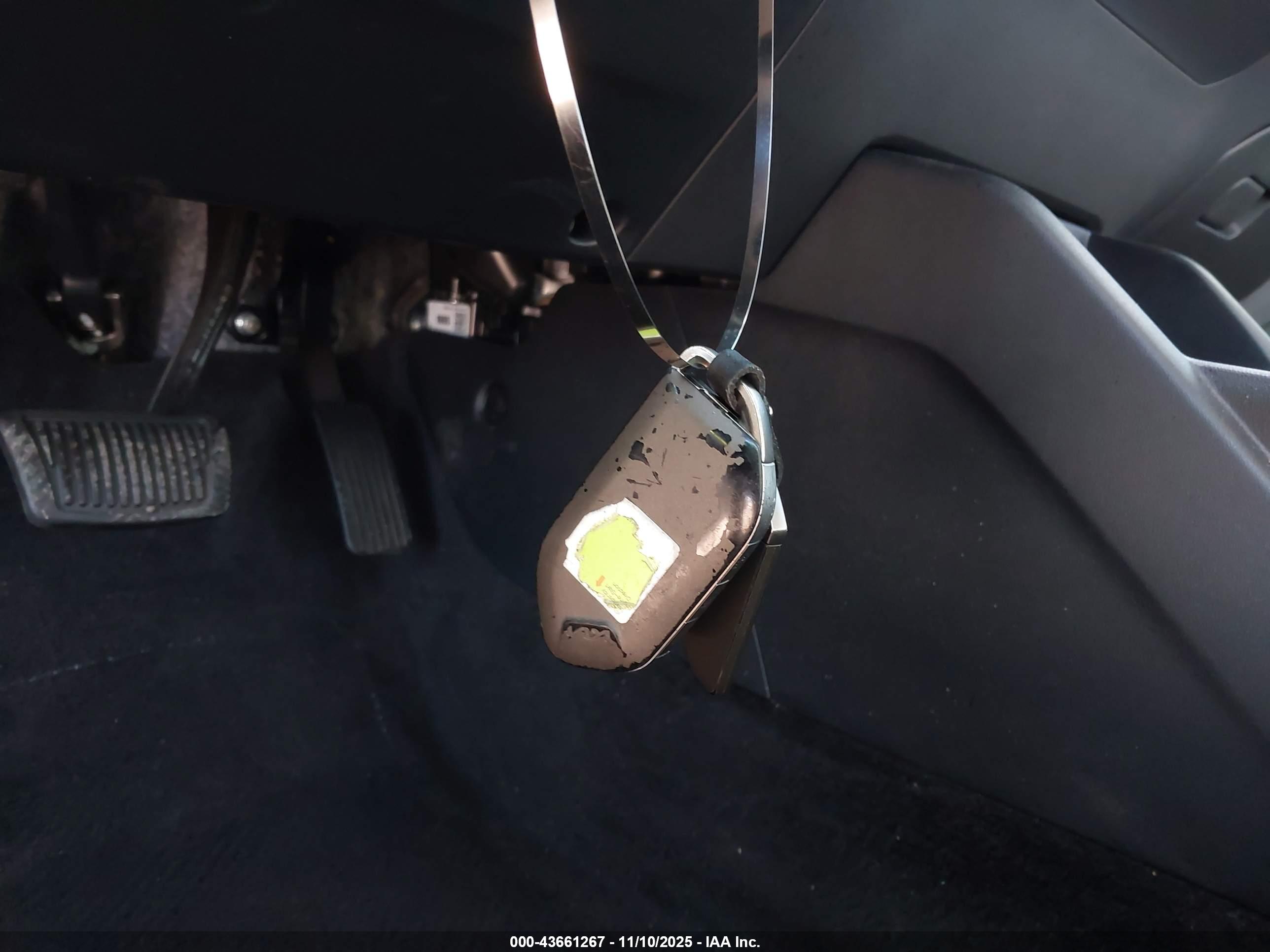 KIA K4 image 11