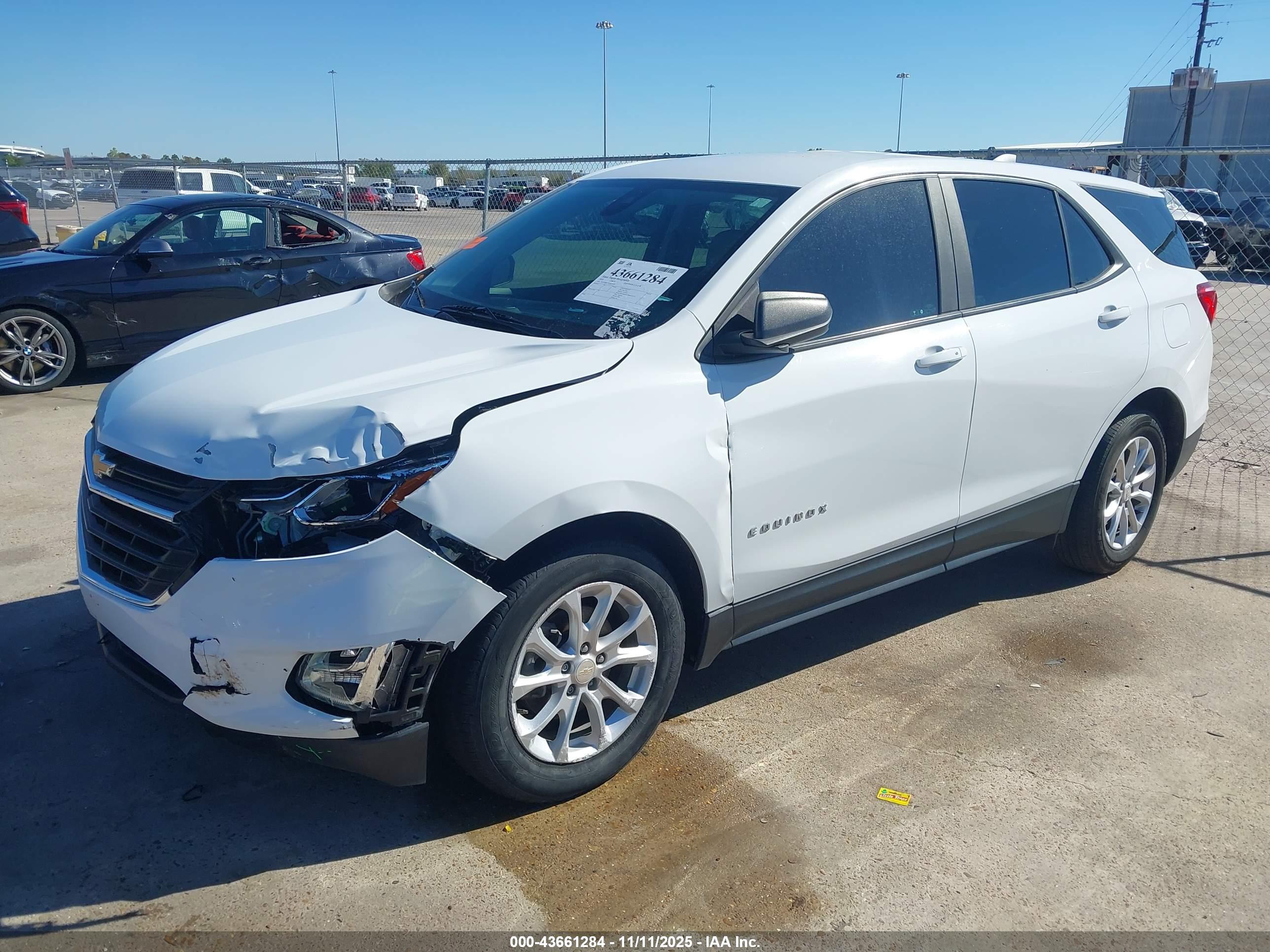 CHEVROLET EQUINOX image 2