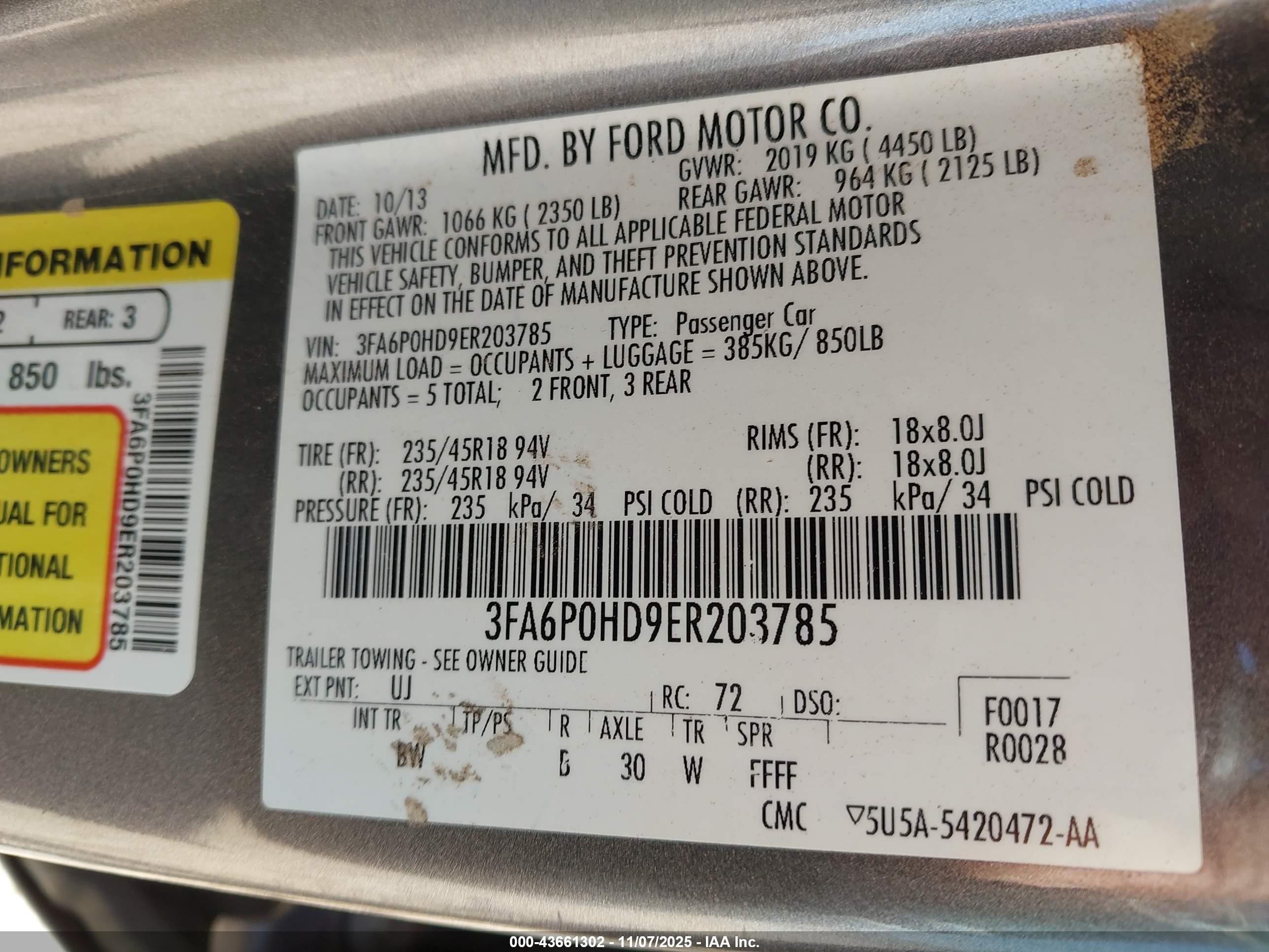 FORD FUSION image 9