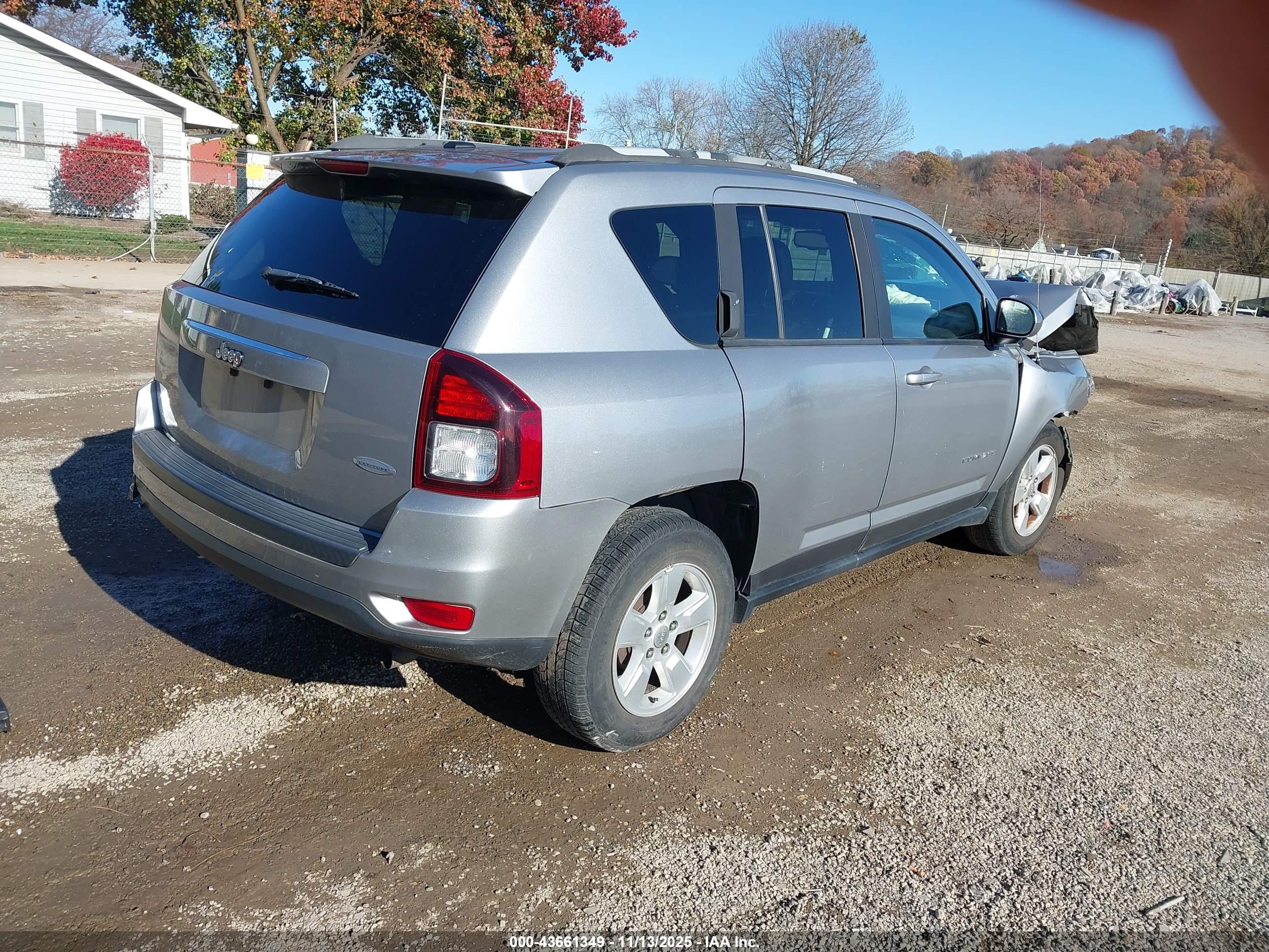 JEEP COMPASS image 4