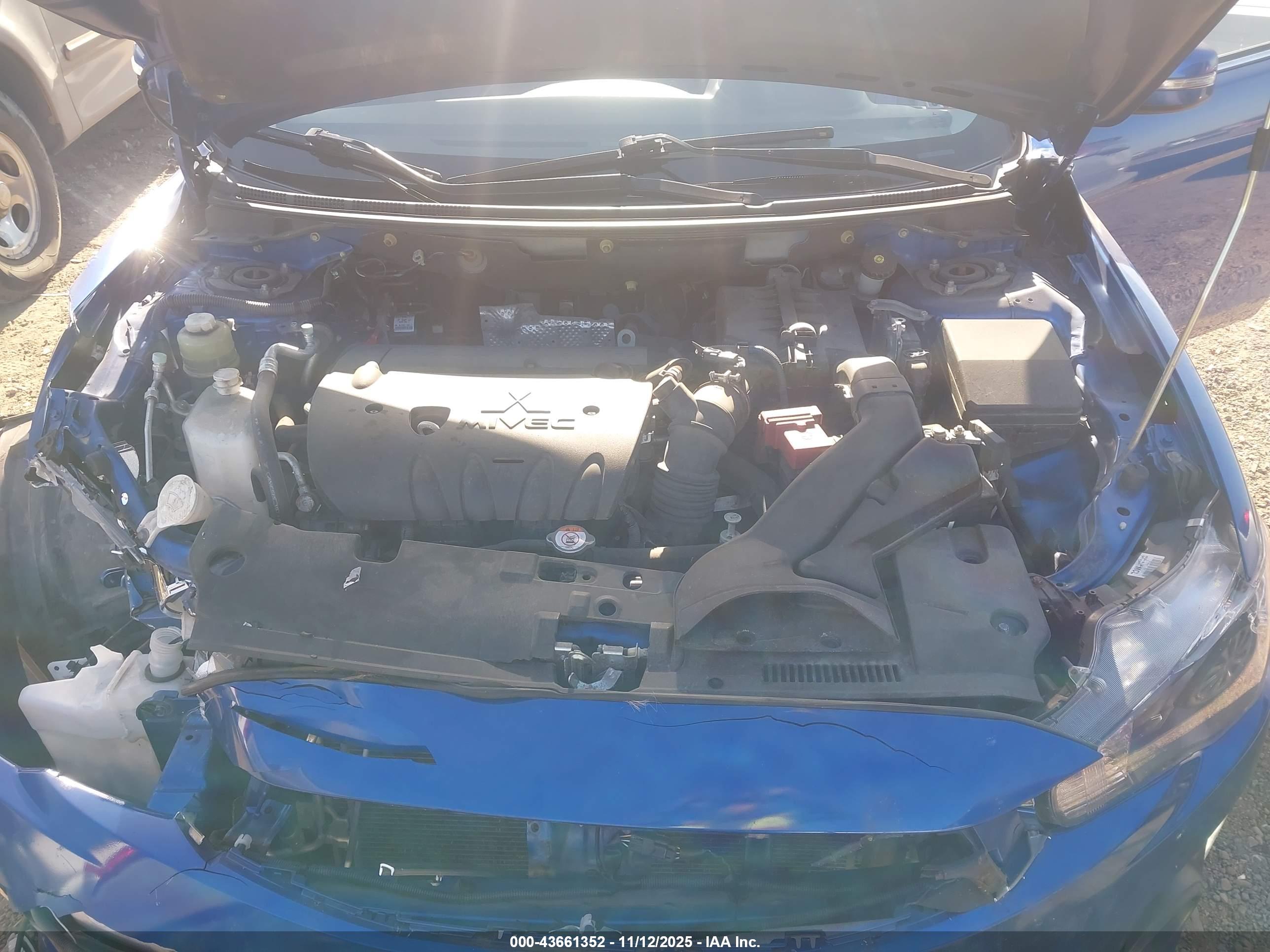 MITSUBISHI LANCER image 10