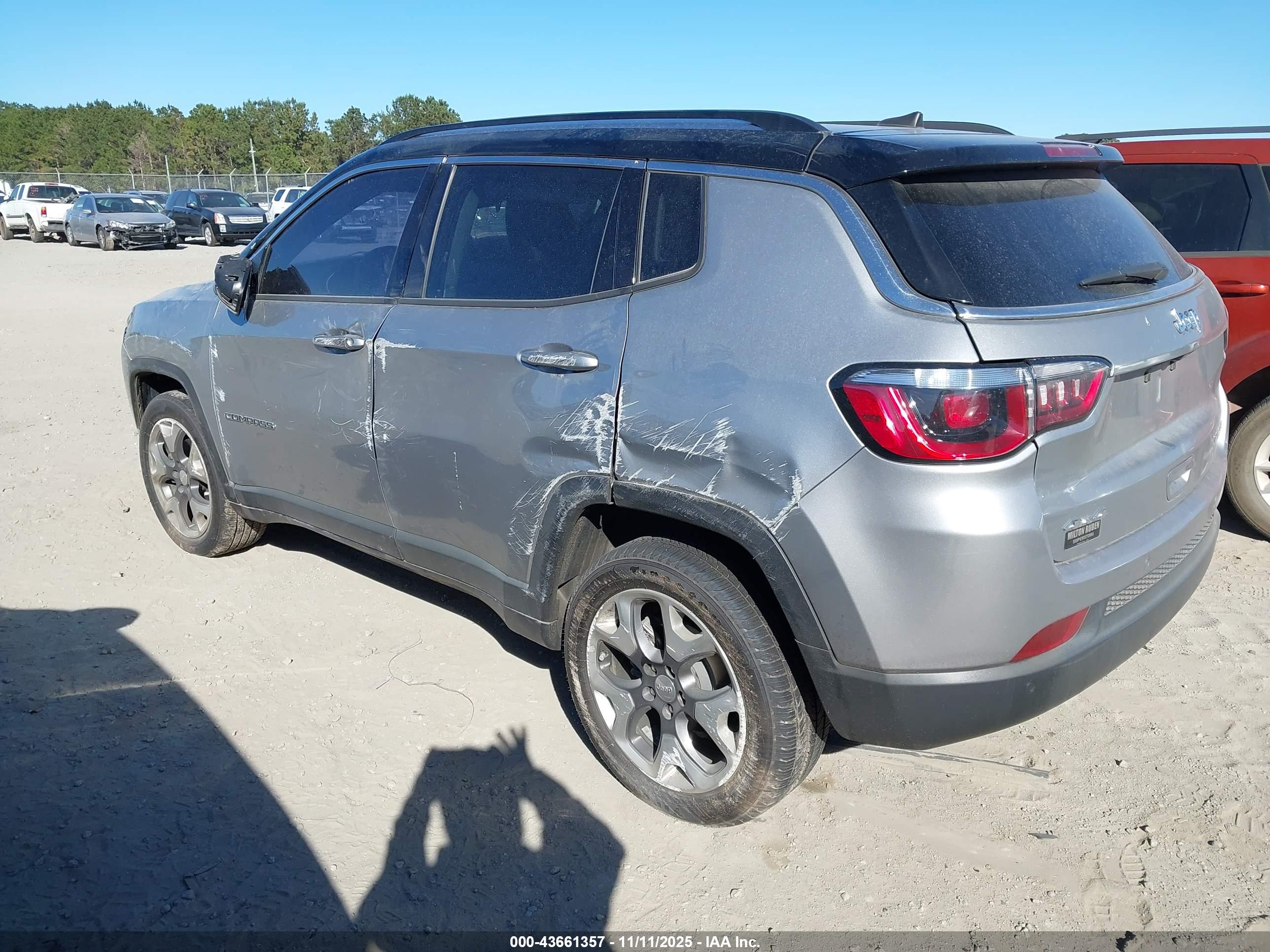 JEEP COMPASS image 3
