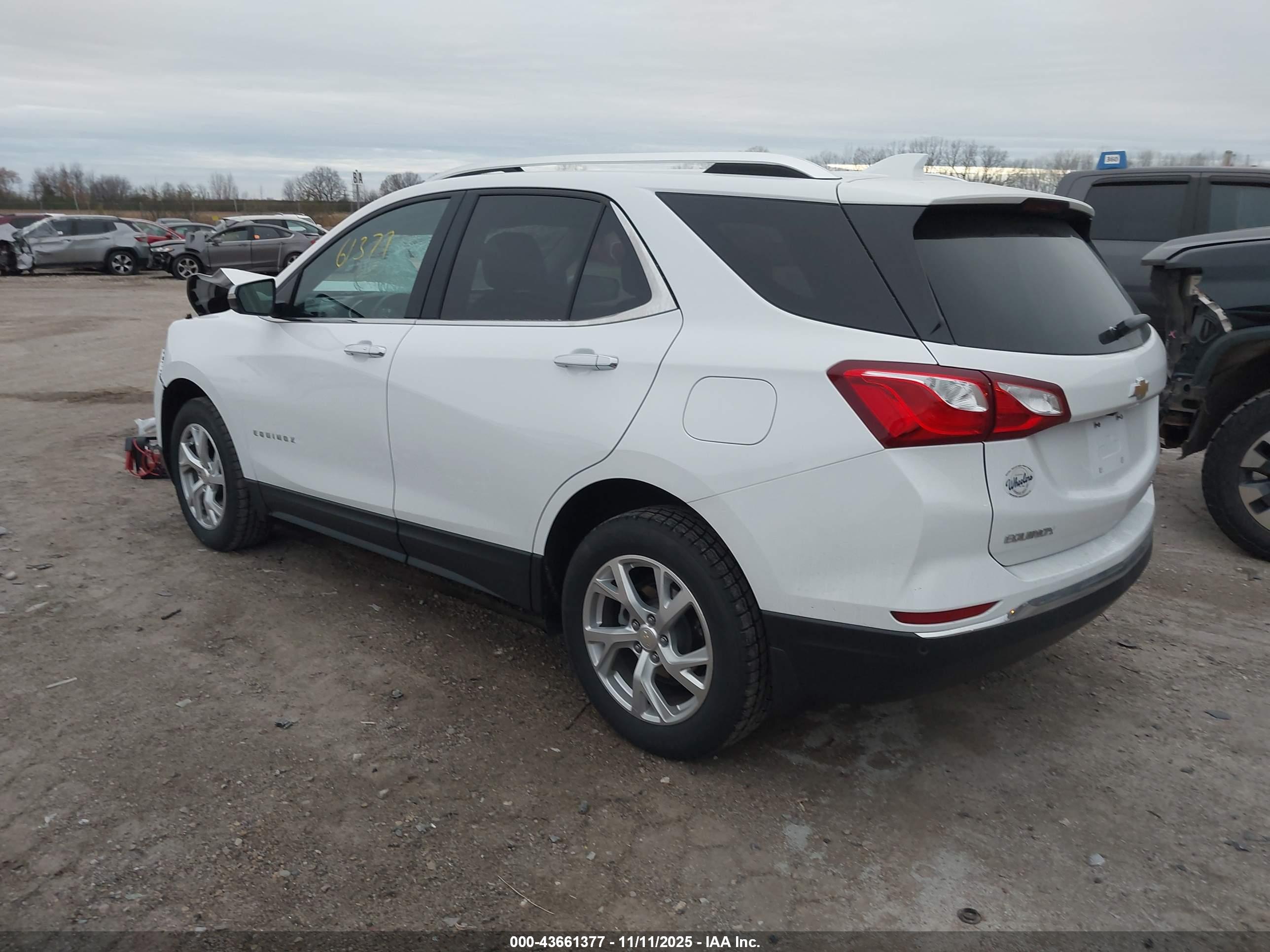 CHEVROLET EQUINOX image 3