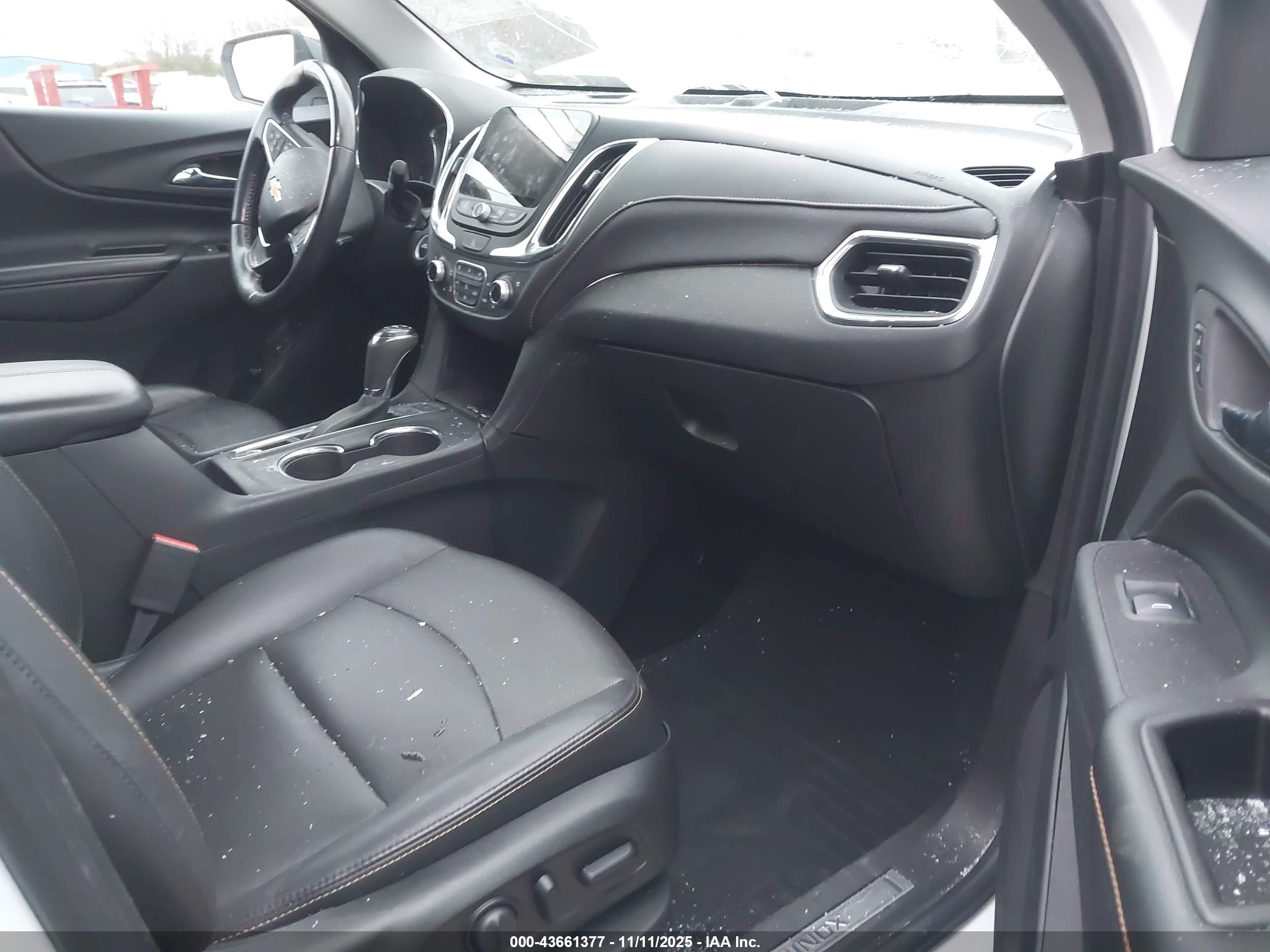 CHEVROLET EQUINOX image 5
