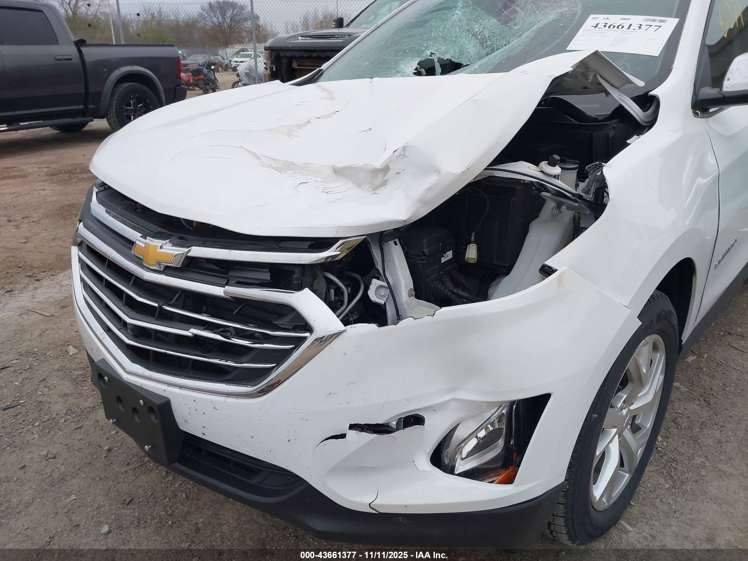 CHEVROLET EQUINOX image 6