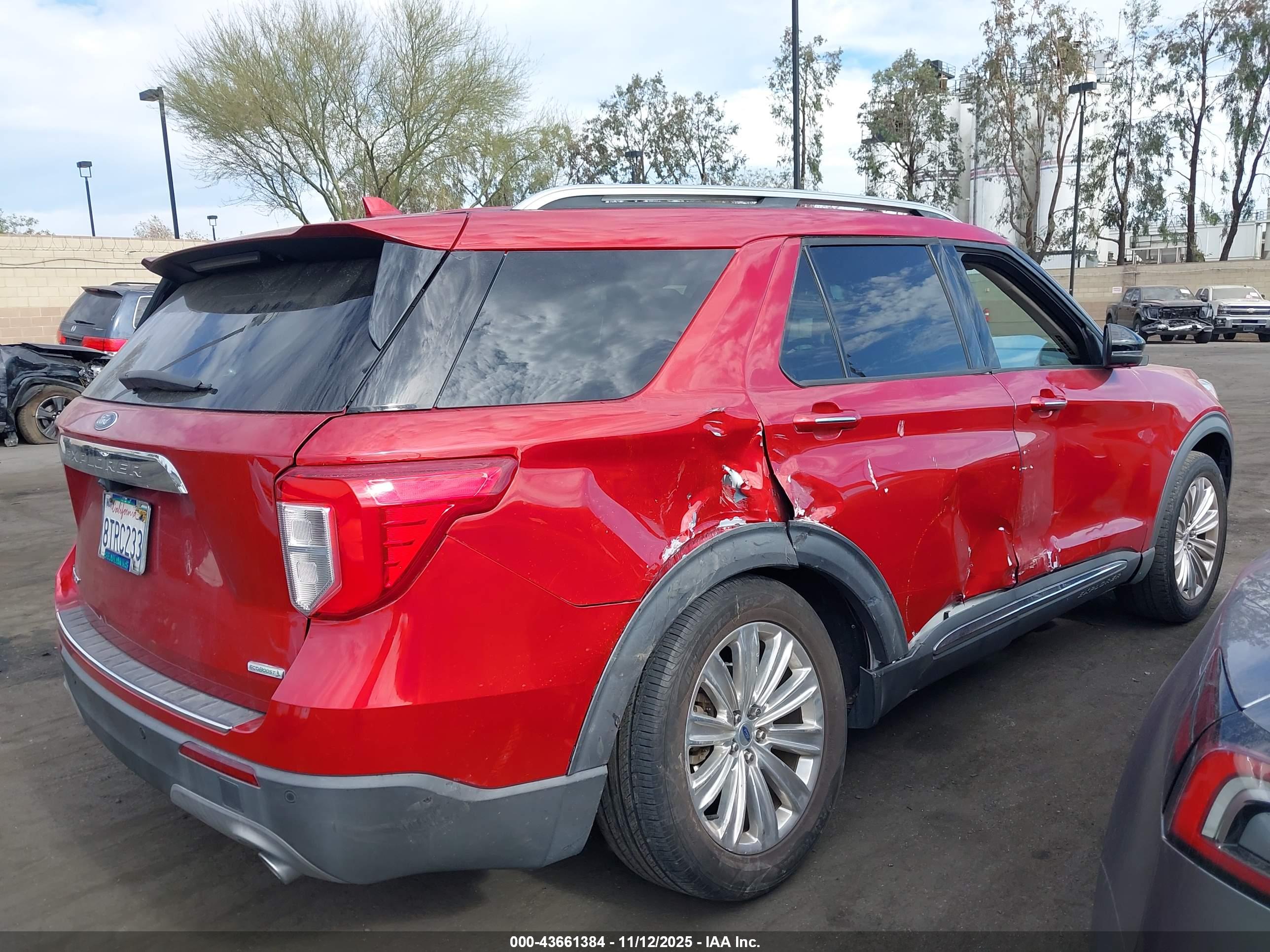 FORD EXPLORER image 6