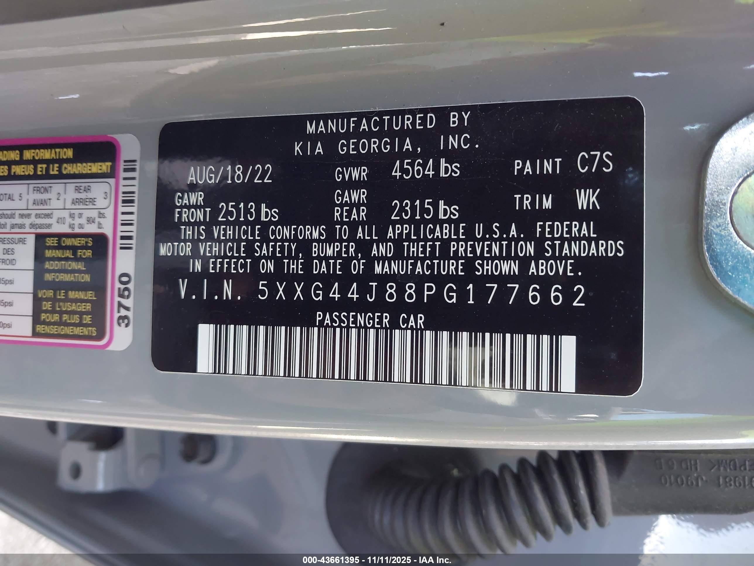 KIA K5 image 9