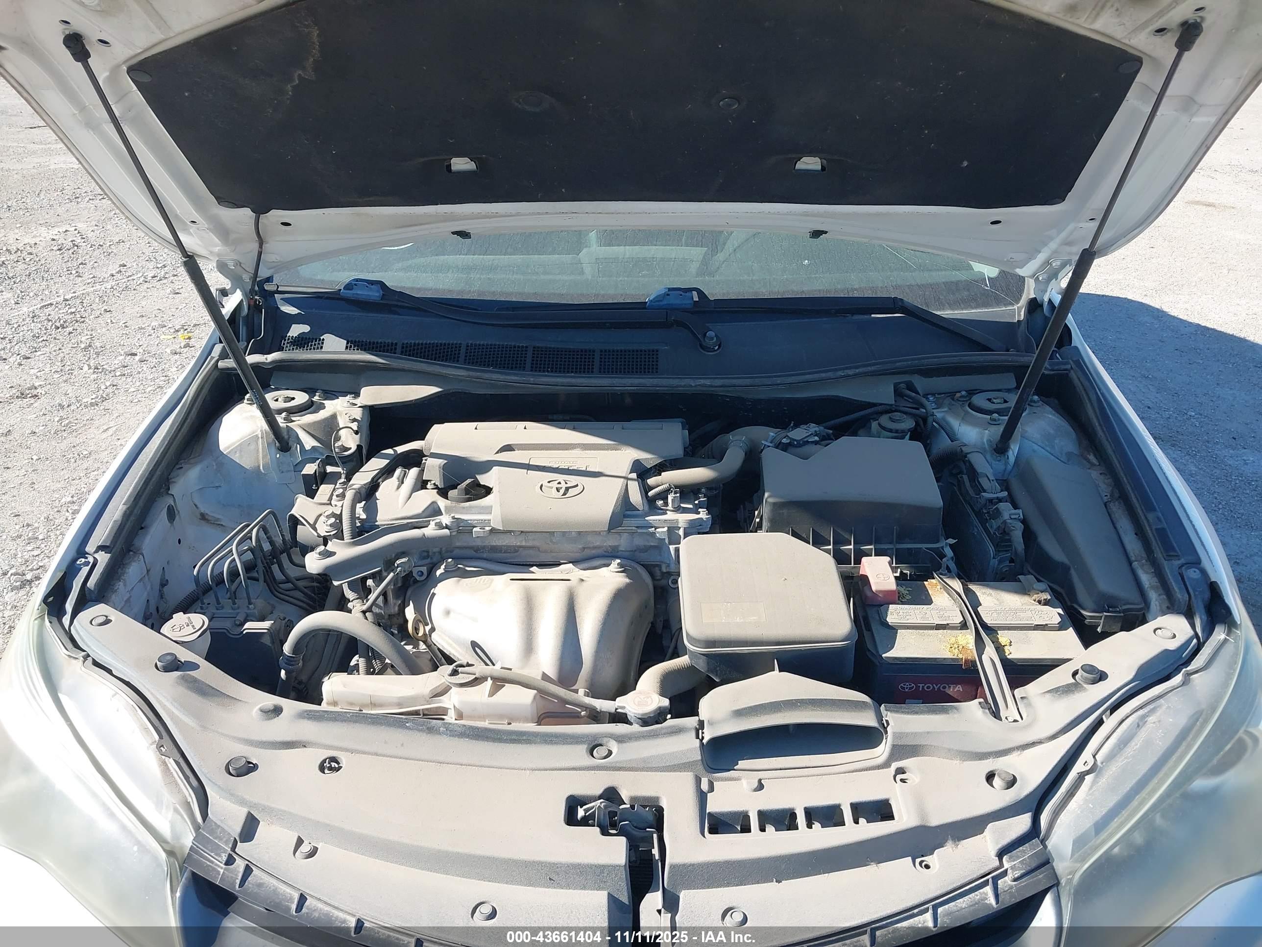 TOYOTA CAMRY image 10