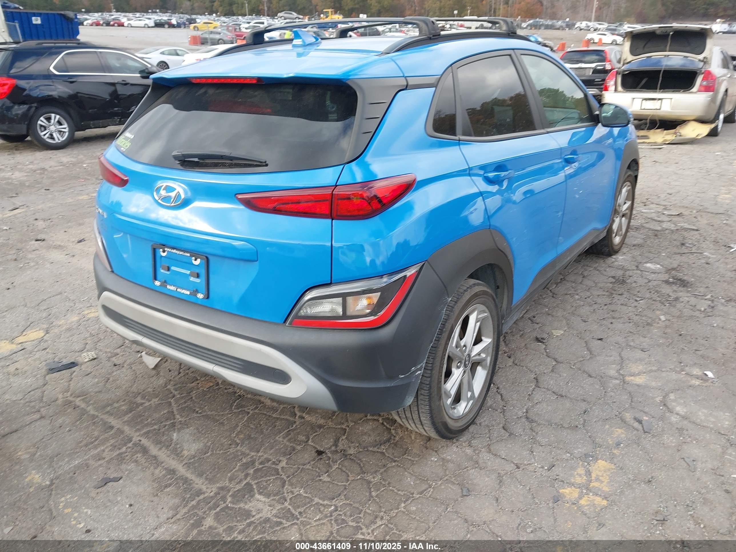 HYUNDAI KONA image 4