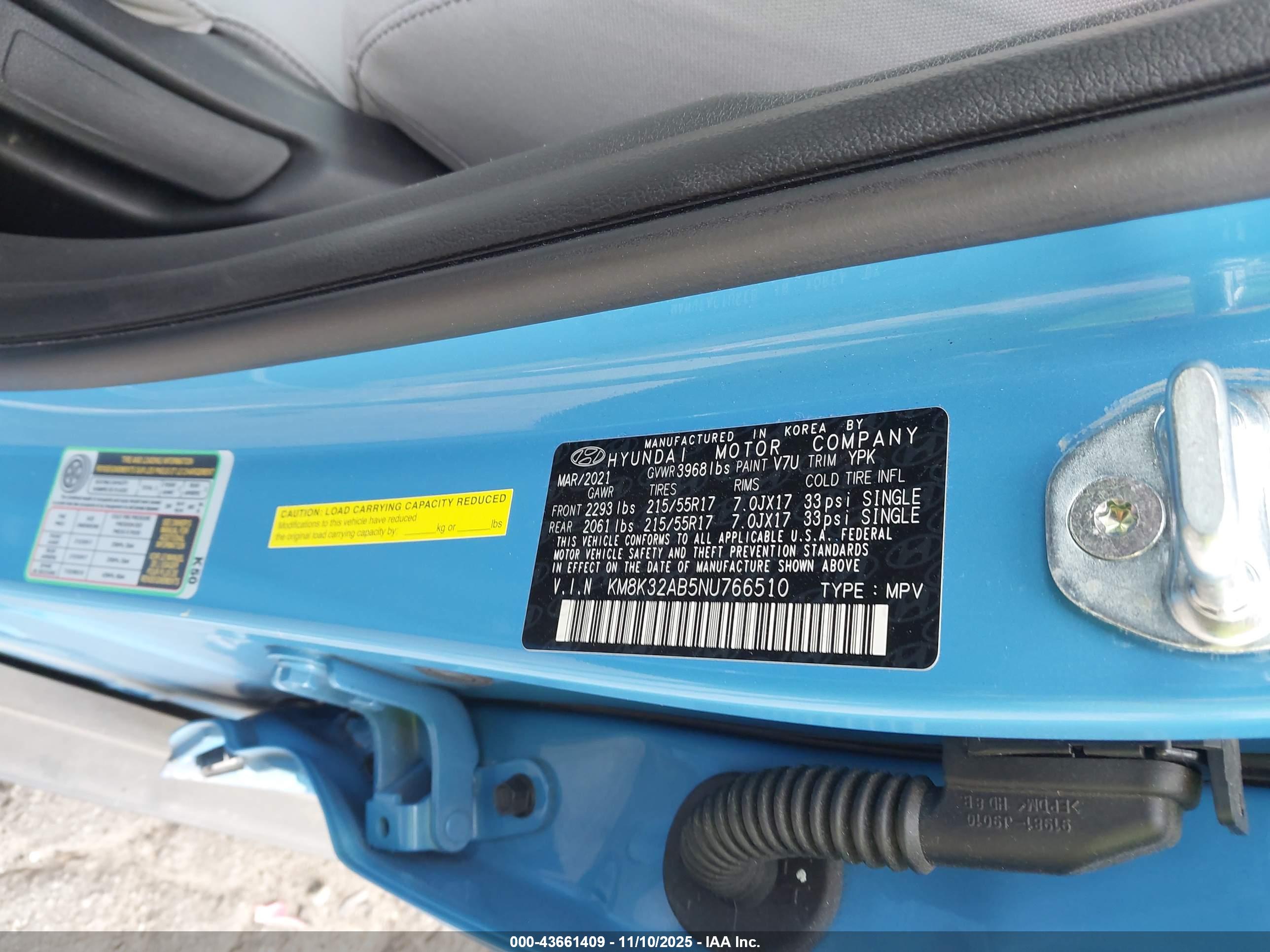 HYUNDAI KONA image 9