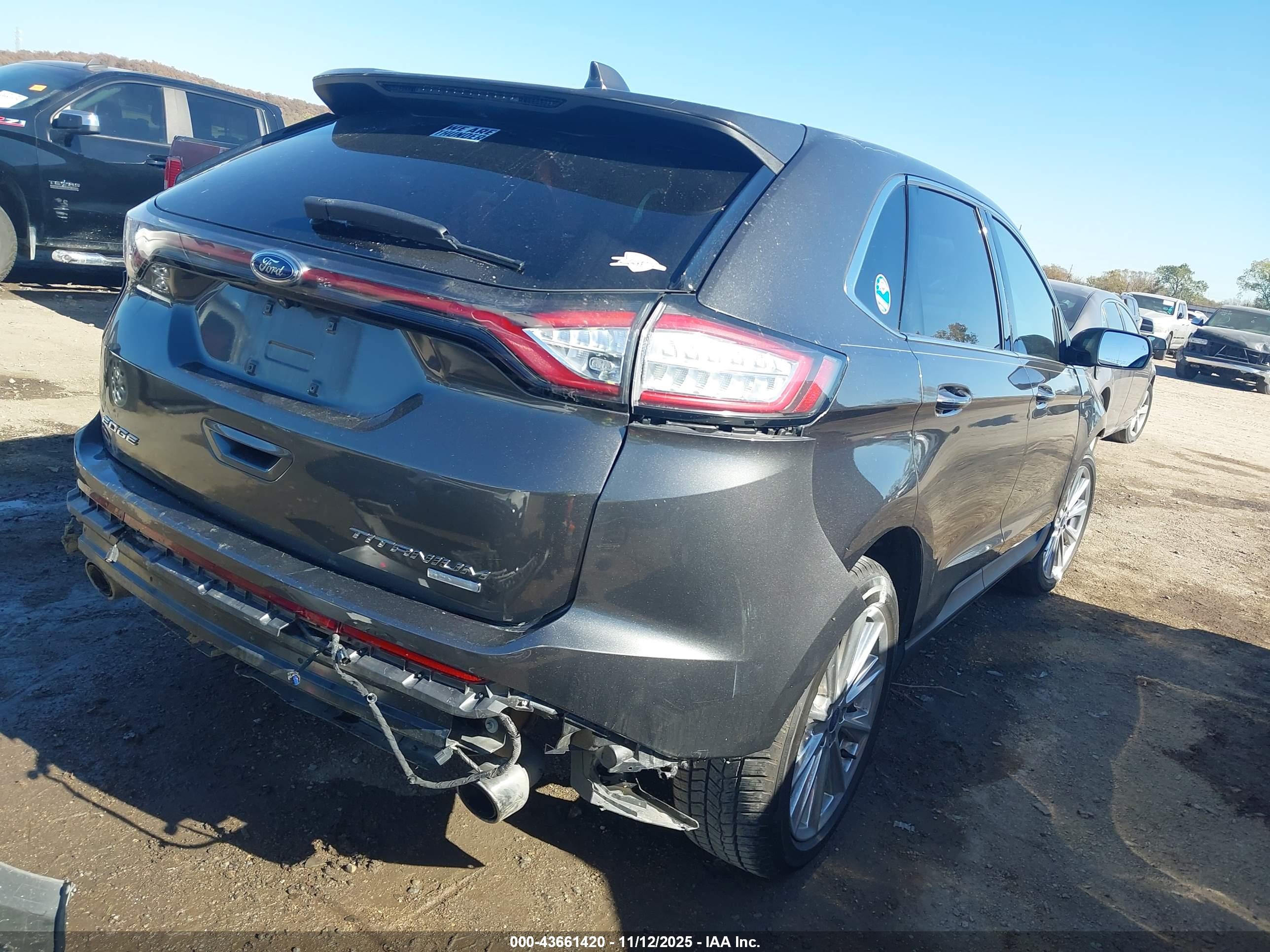 FORD EDGE image 4