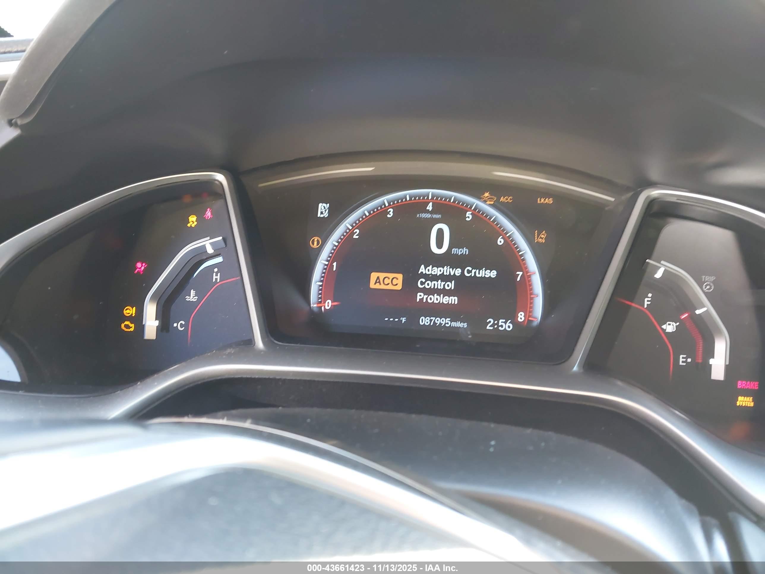 HONDA CIVIC image 7