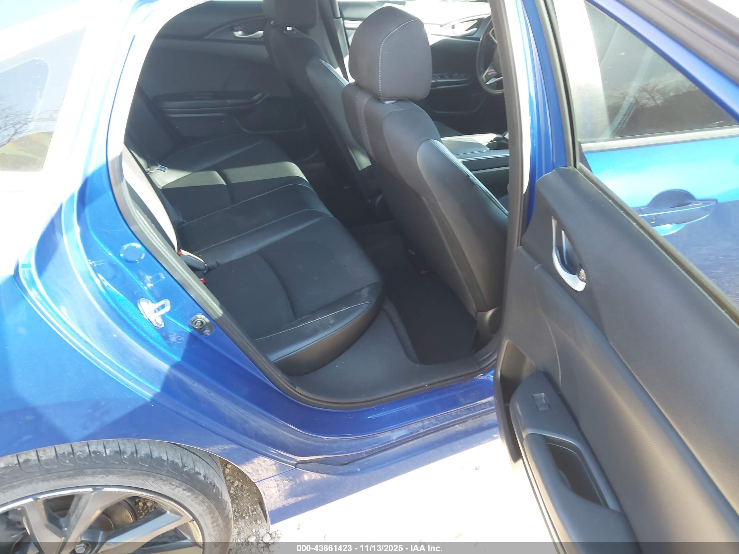 HONDA CIVIC image 8
