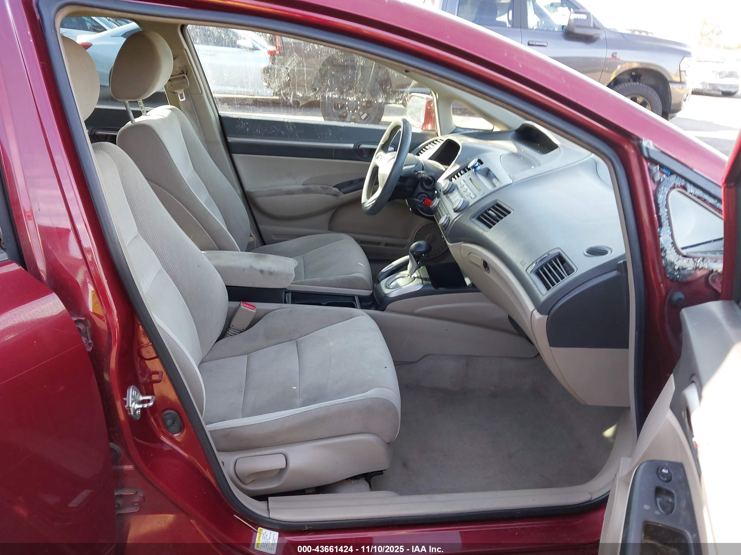 HONDA CIVIC image 5