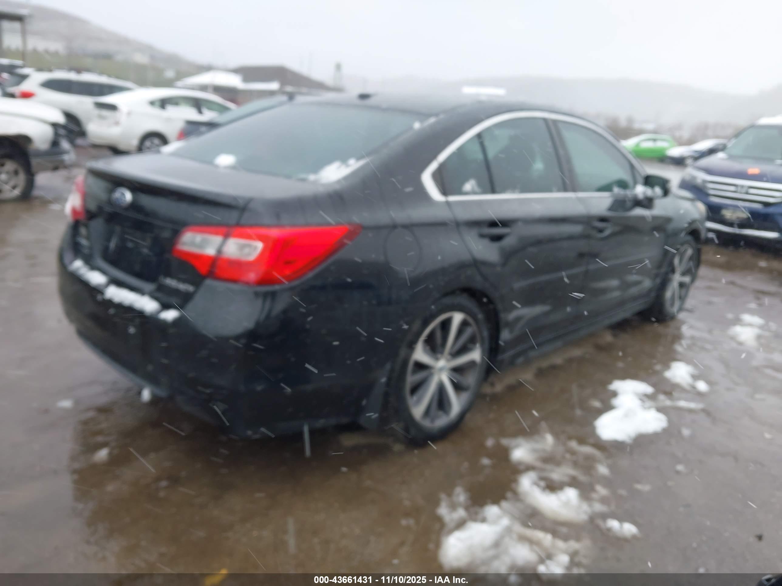 SUBARU LEGACY image 4