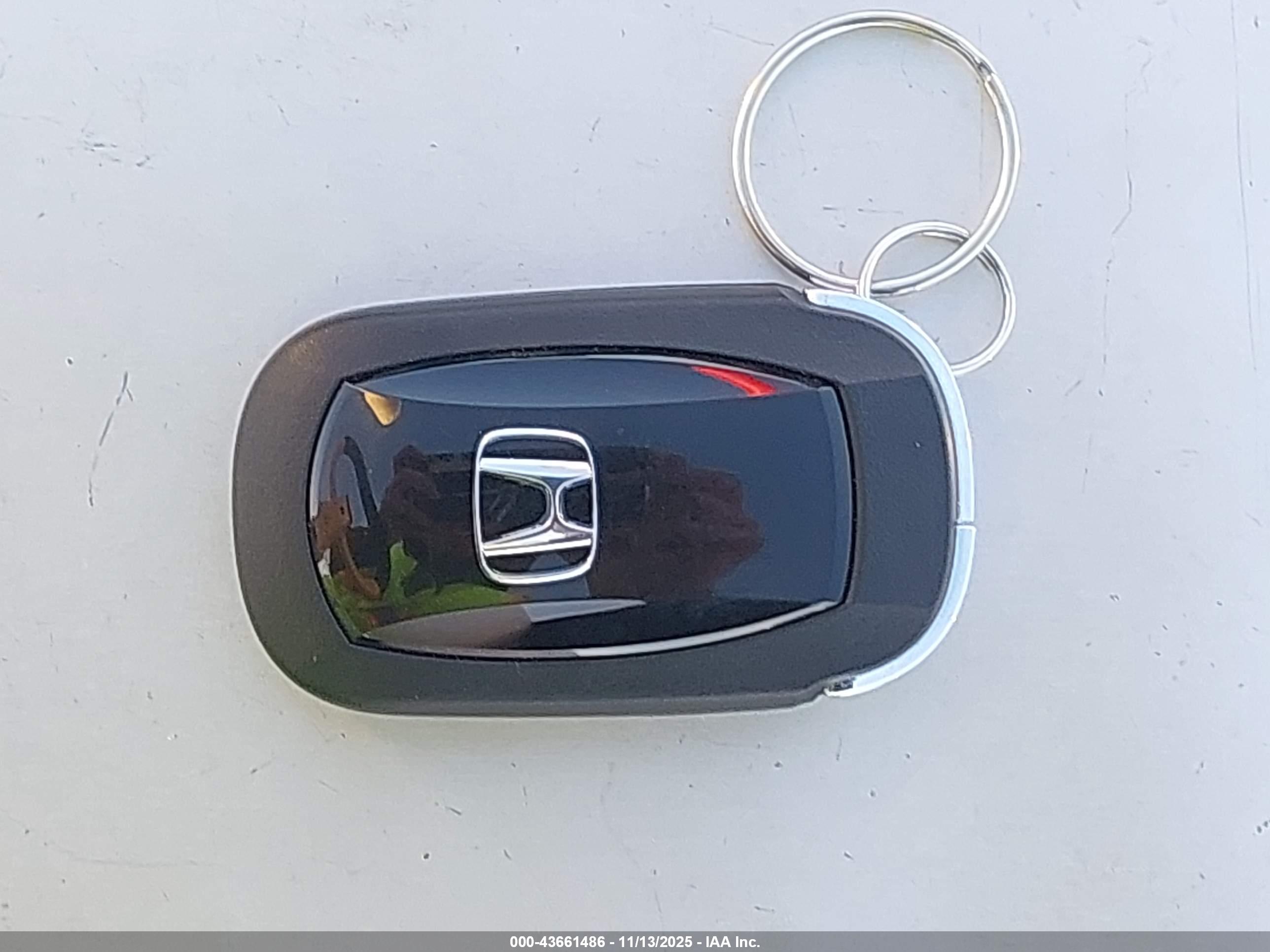 HONDA CR-V image 11