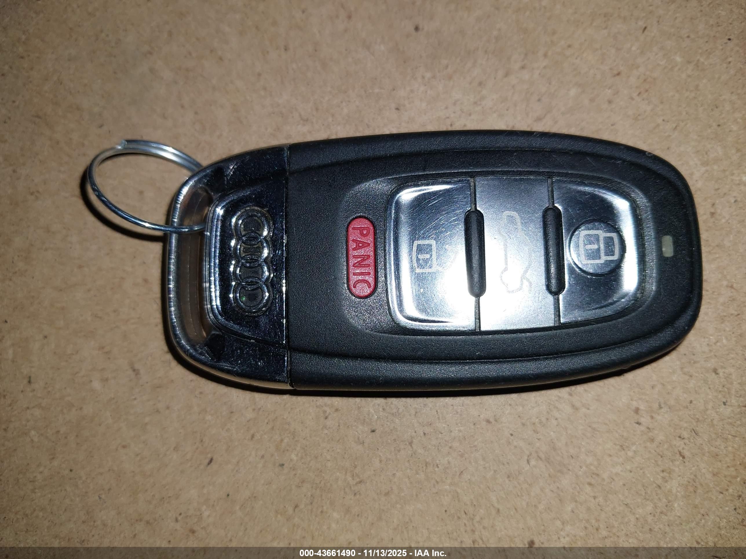 AUDI A4 image 11