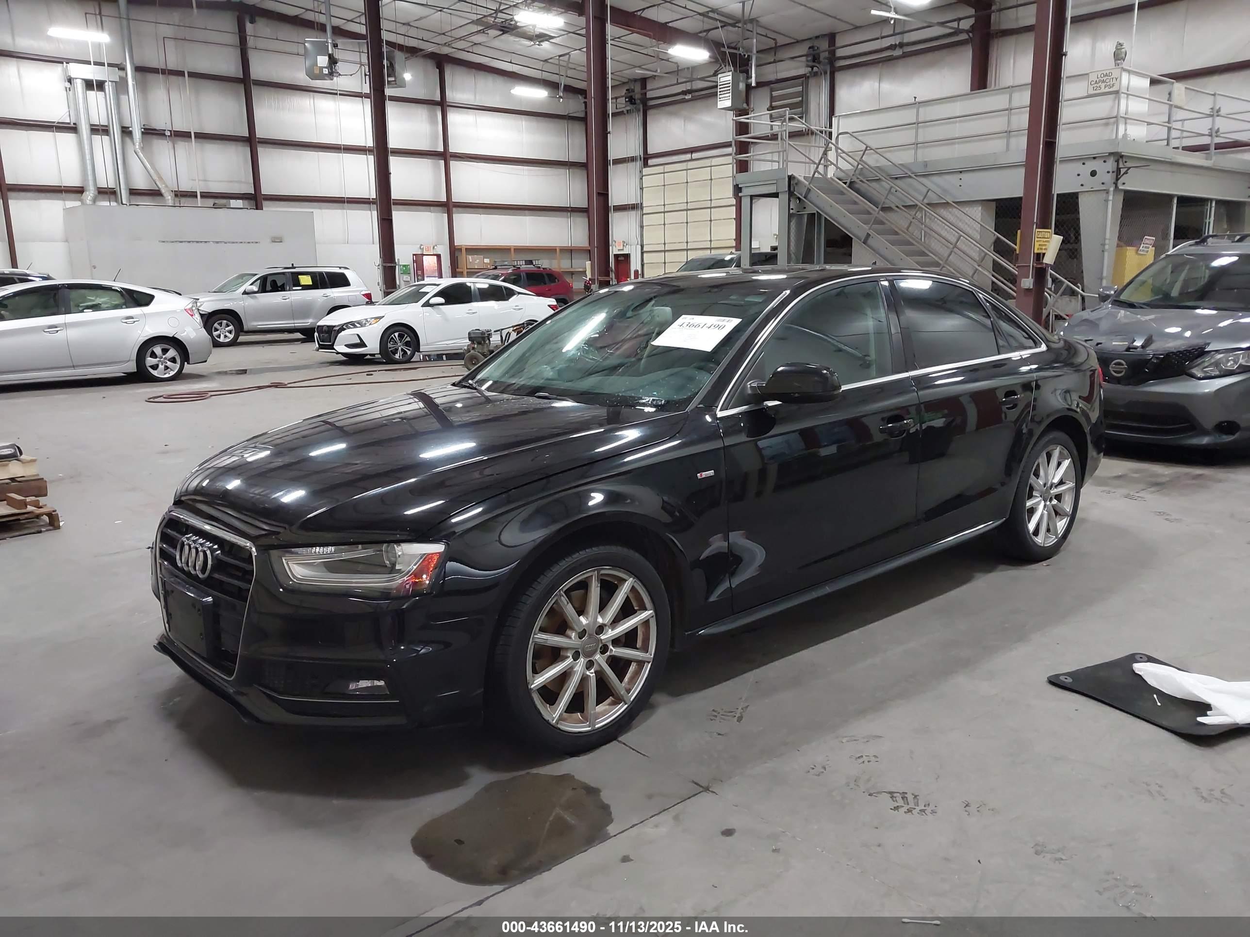 AUDI A4 image 2