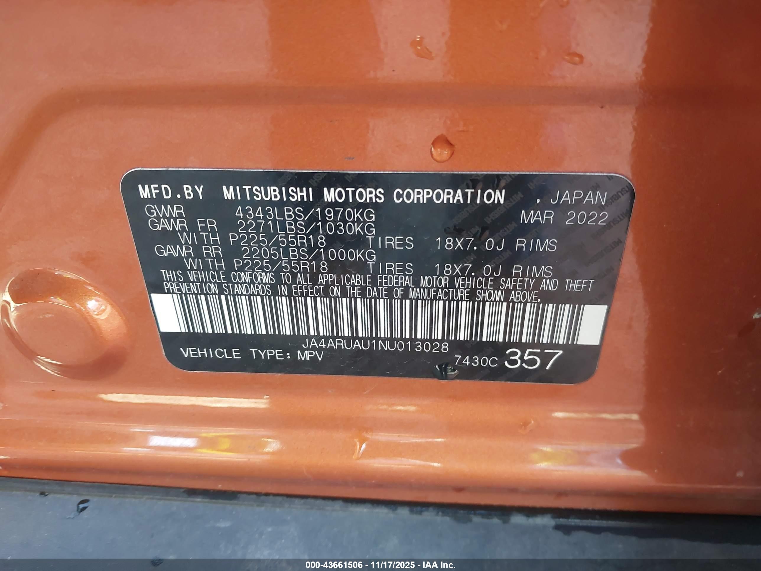 MITSUBISHI OUTLANDER image 9
