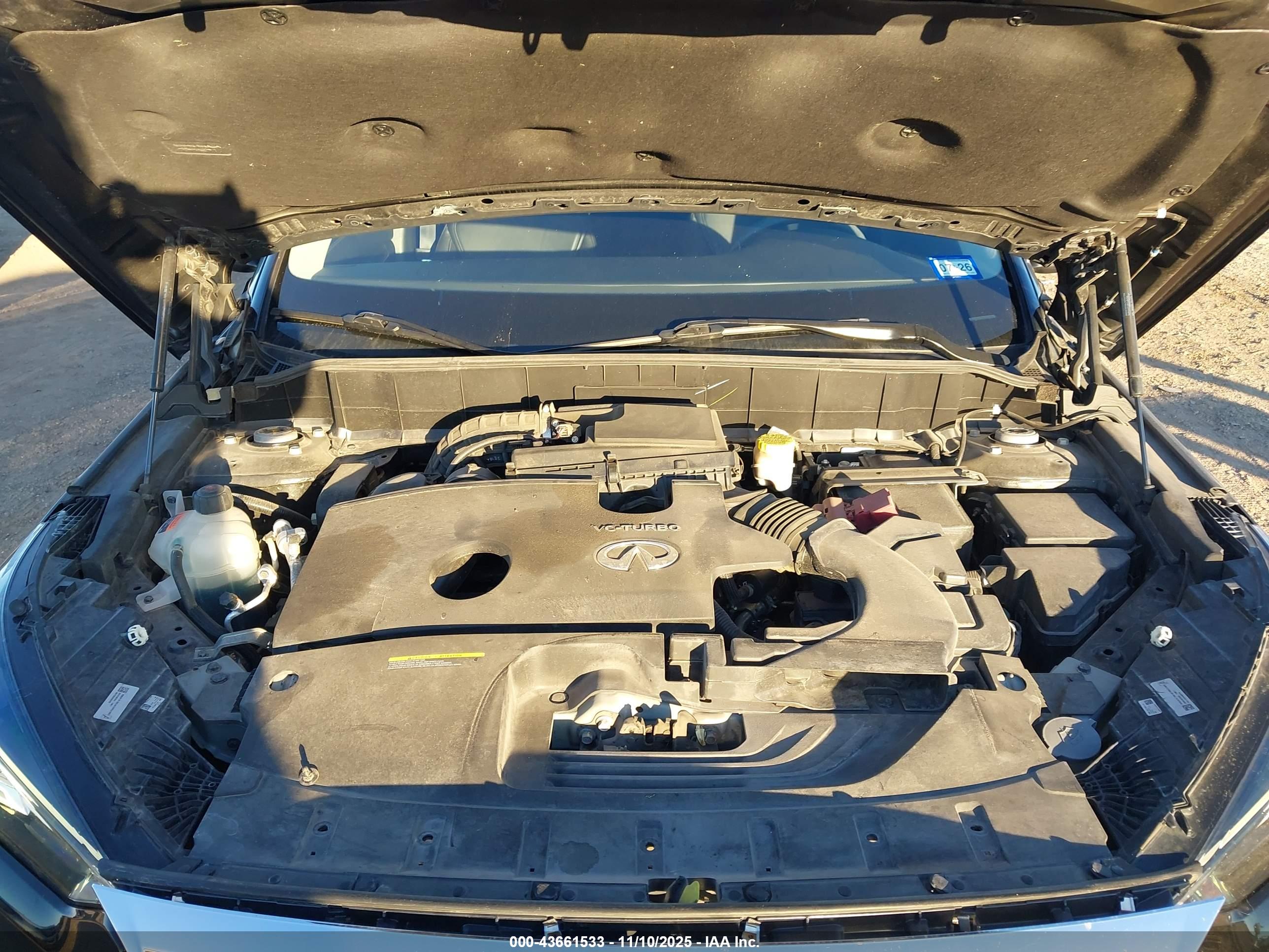 INFINITI QX50 image 10