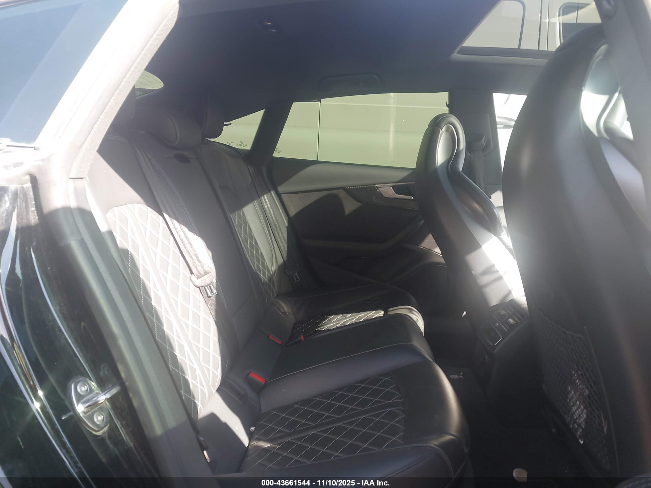 AUDI S5 image 8