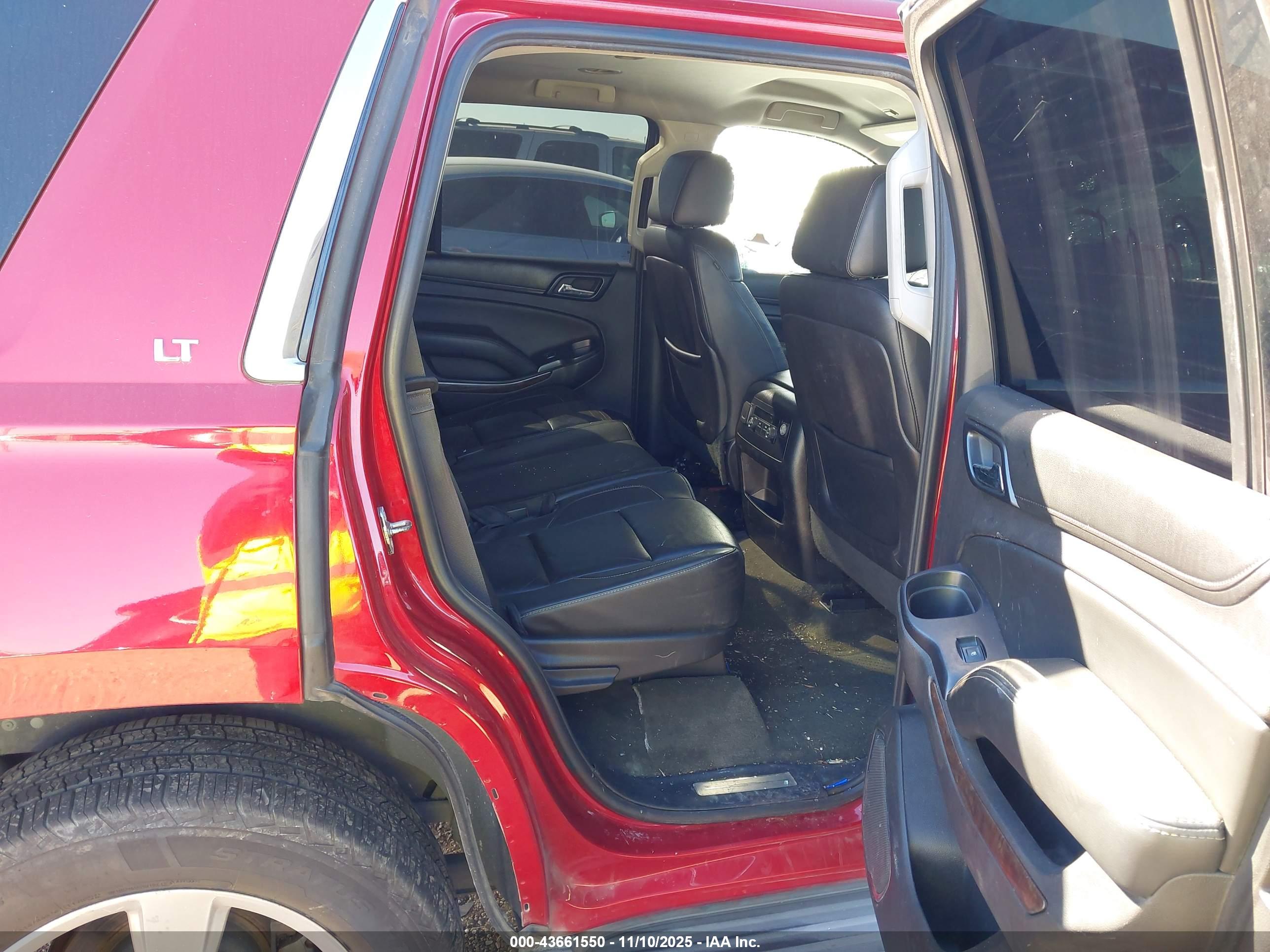 CHEVROLET TAHOE image 8