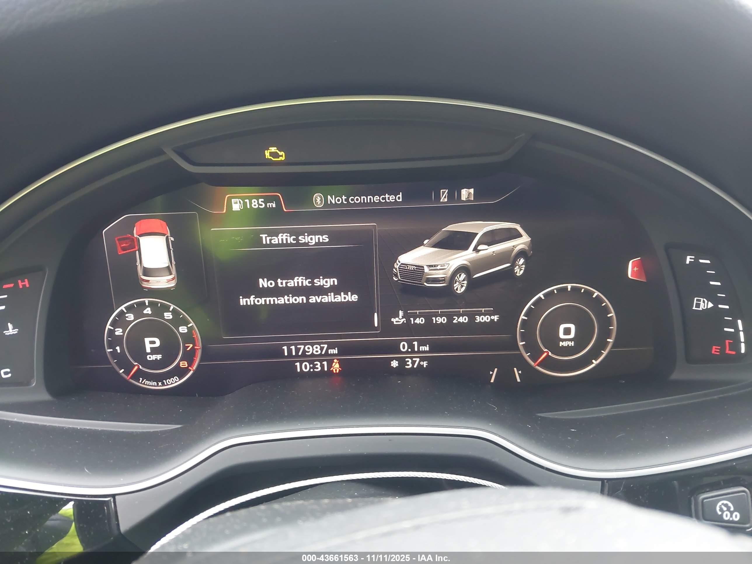 AUDI Q7 image 7