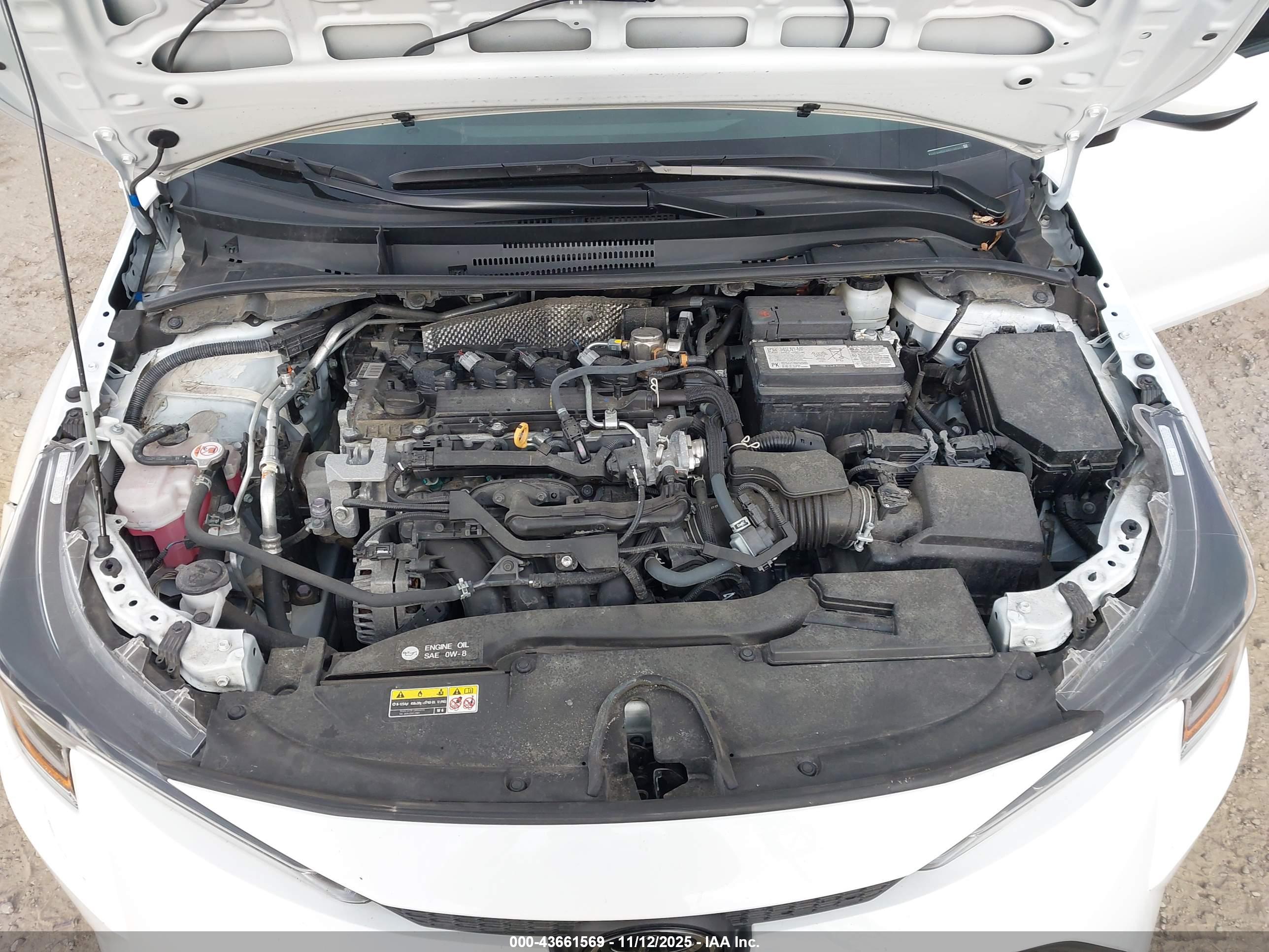 TOYOTA COROLLA image 10