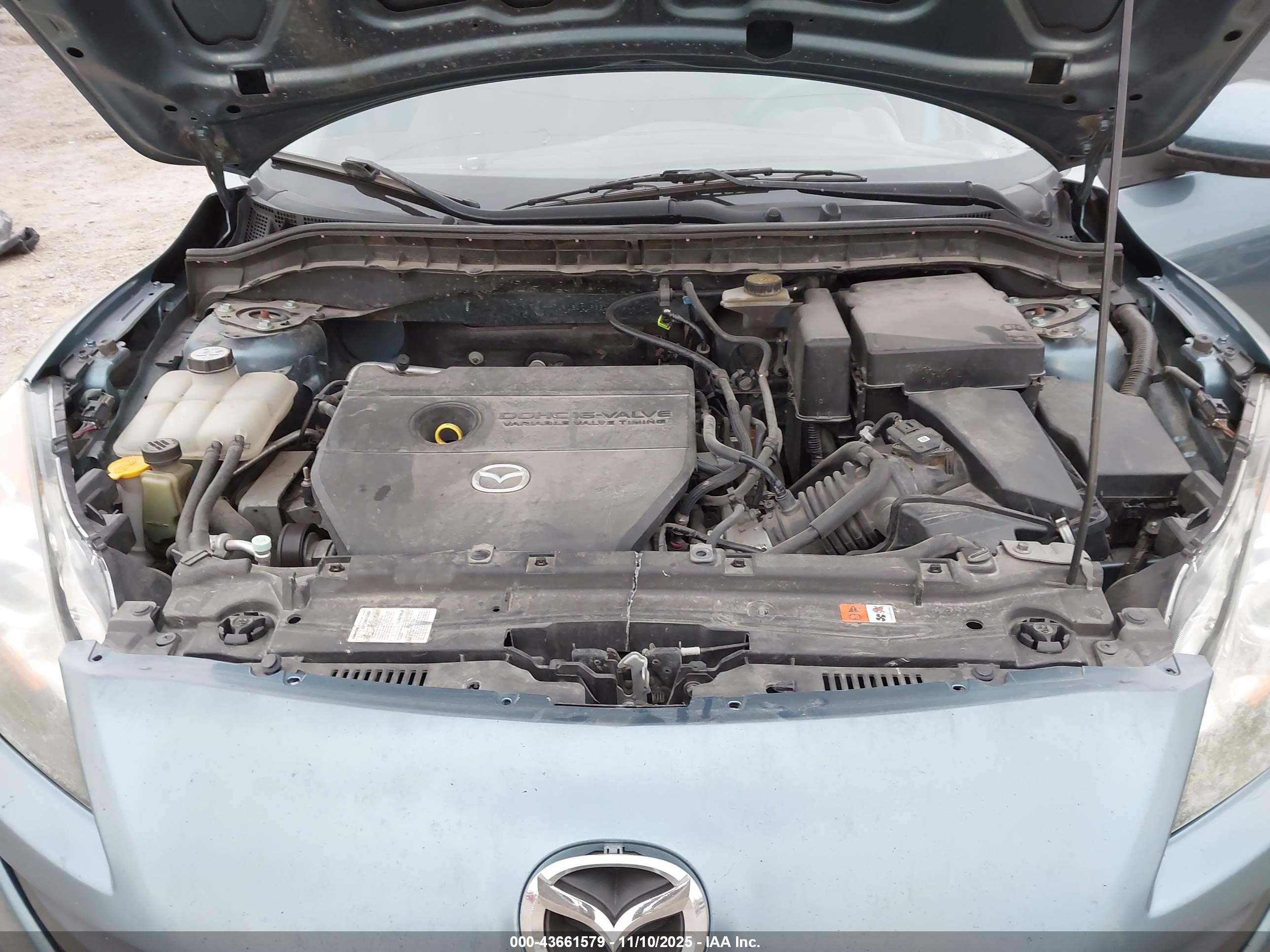 MAZDA MAZDA3 image 10