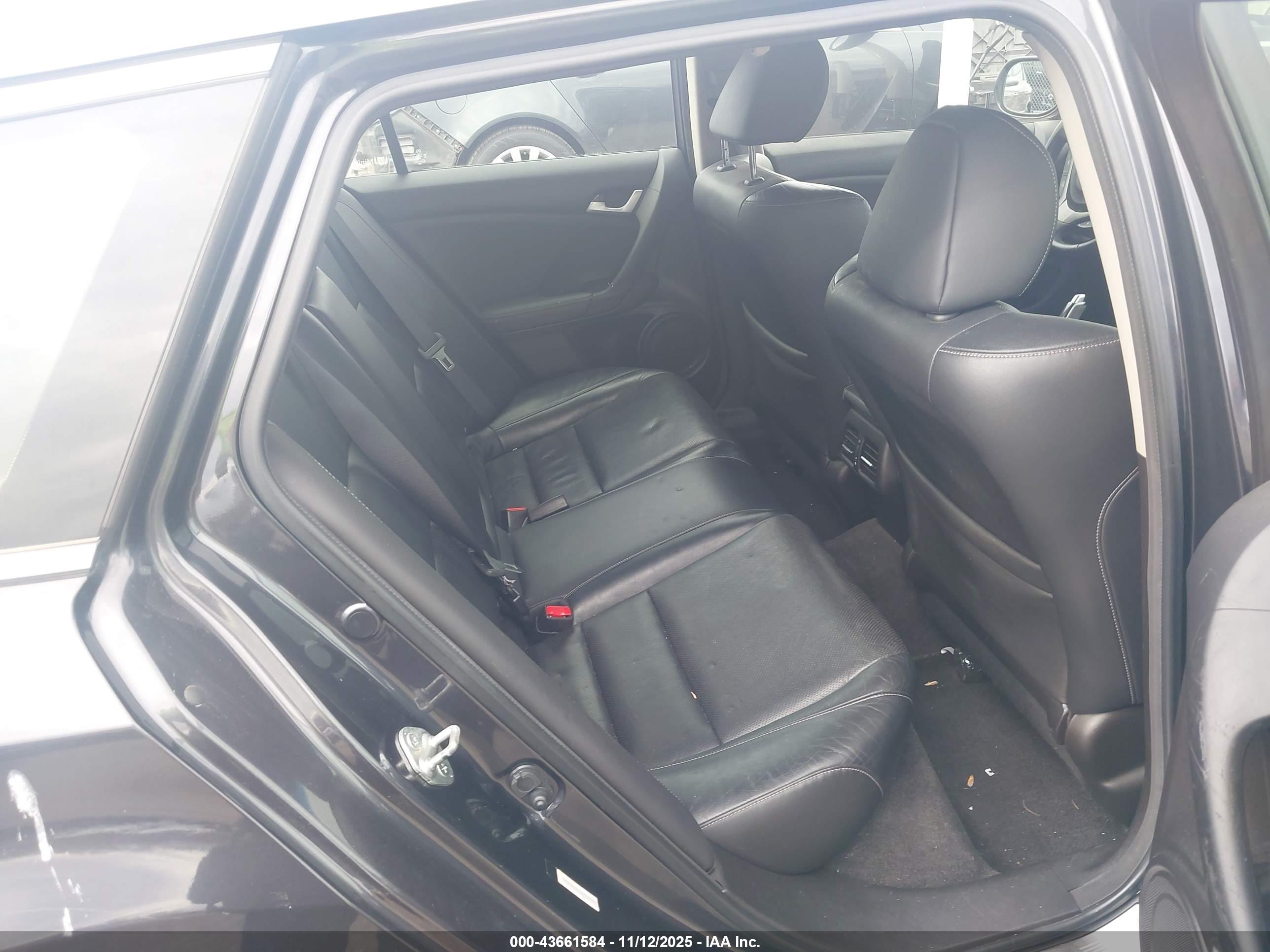 ACURA TSX image 8