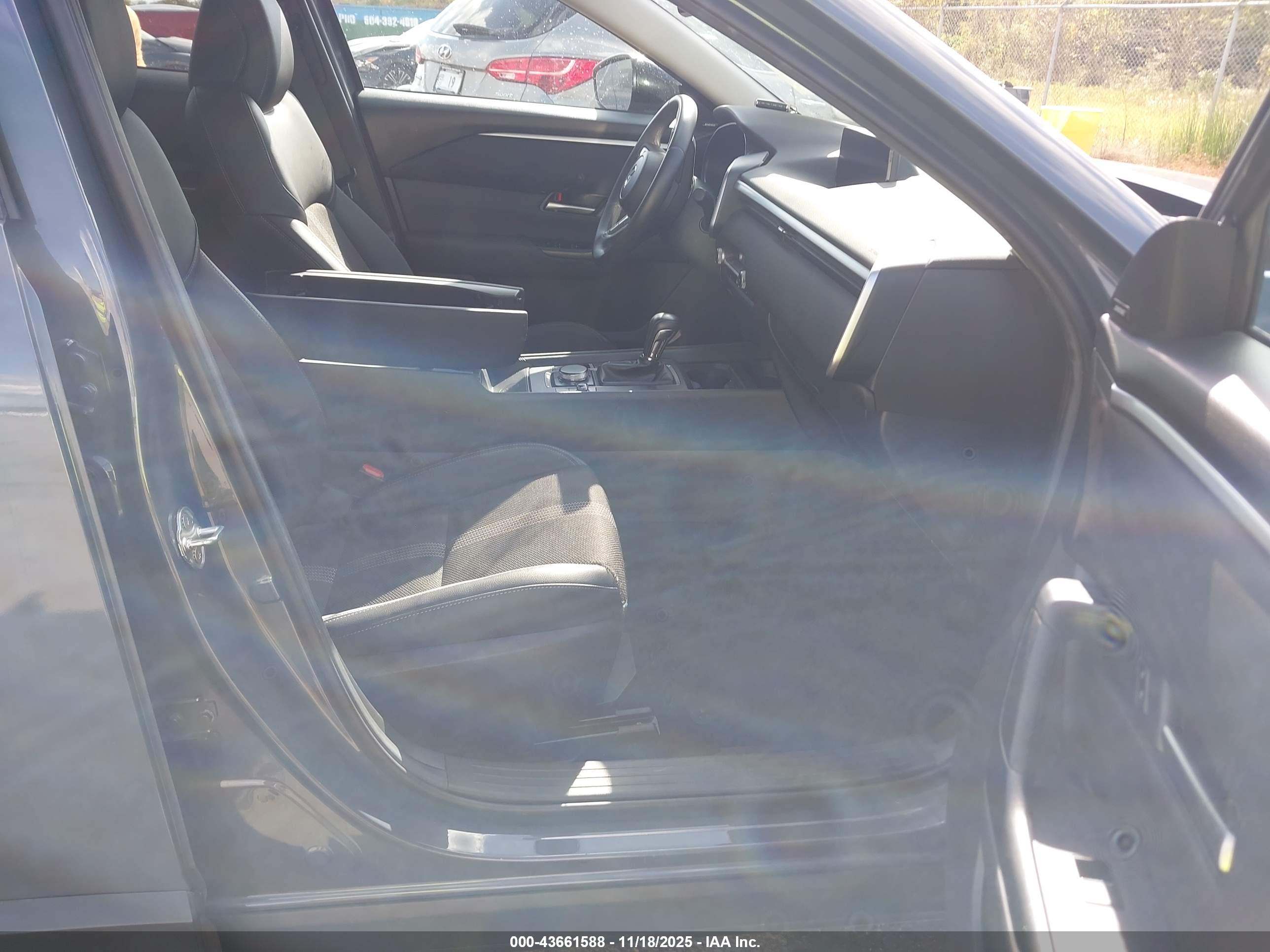 MAZDA CX-50 image 5