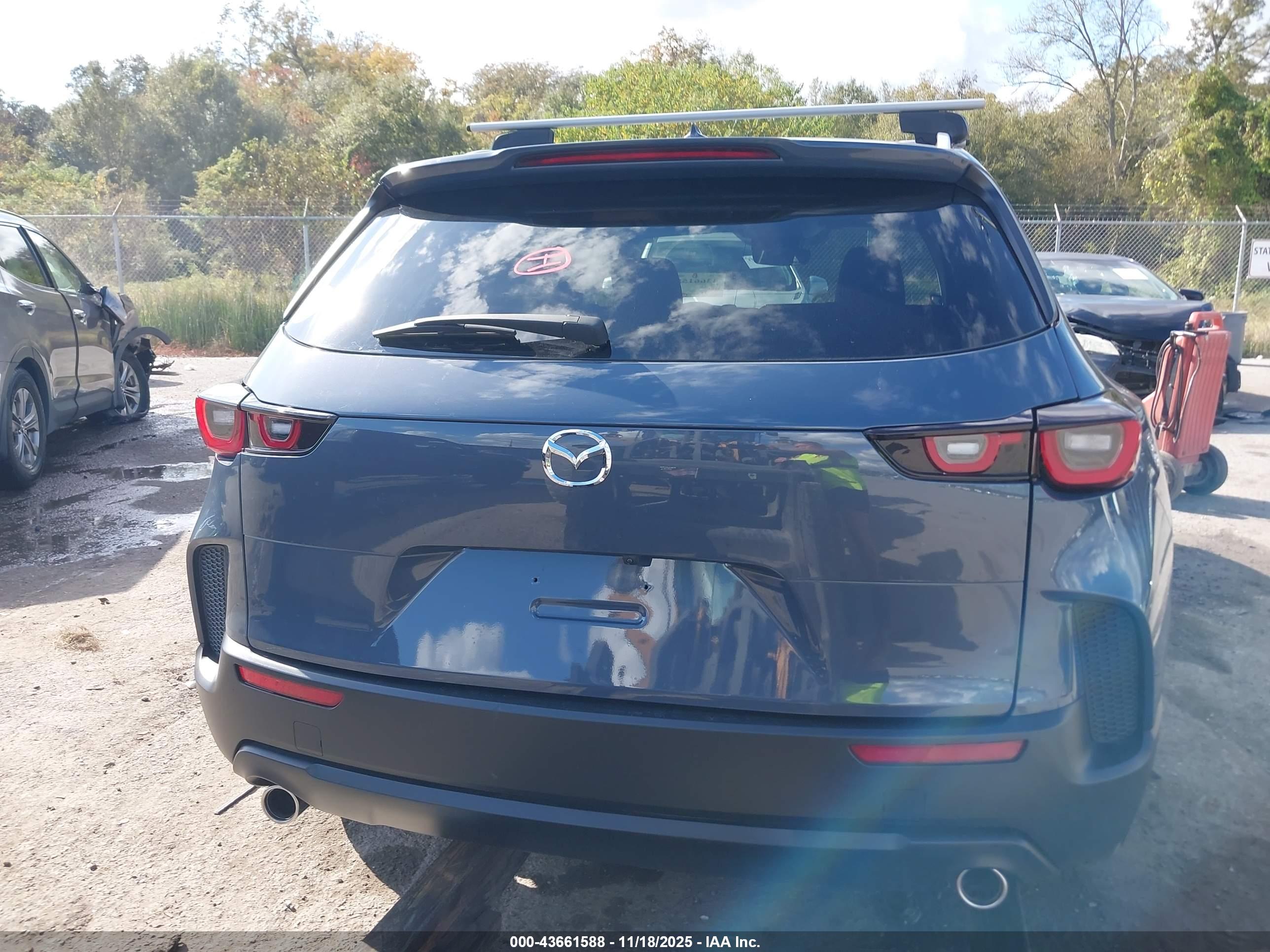 MAZDA CX-50 image 6