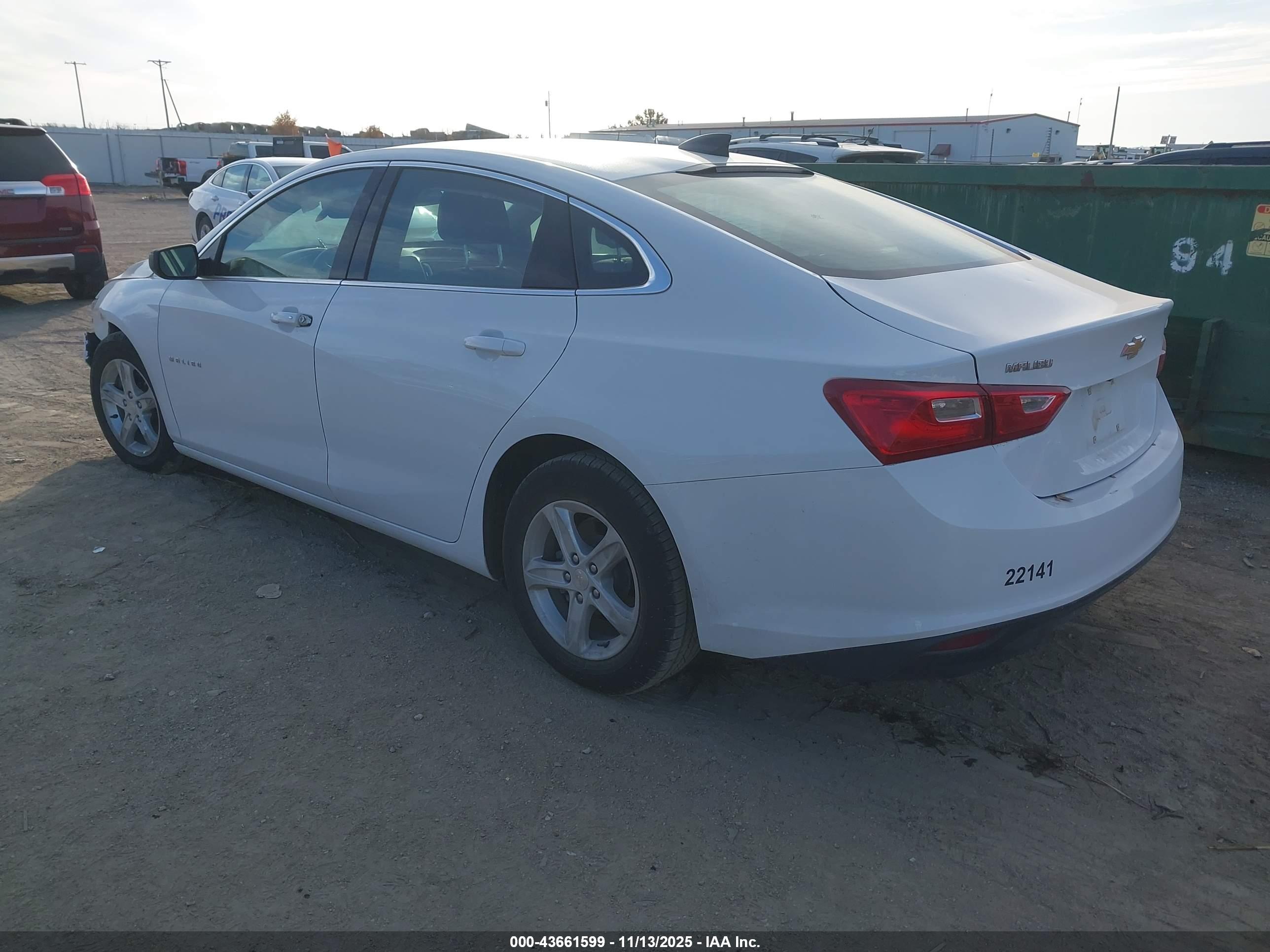 CHEVROLET MALIBU image 3