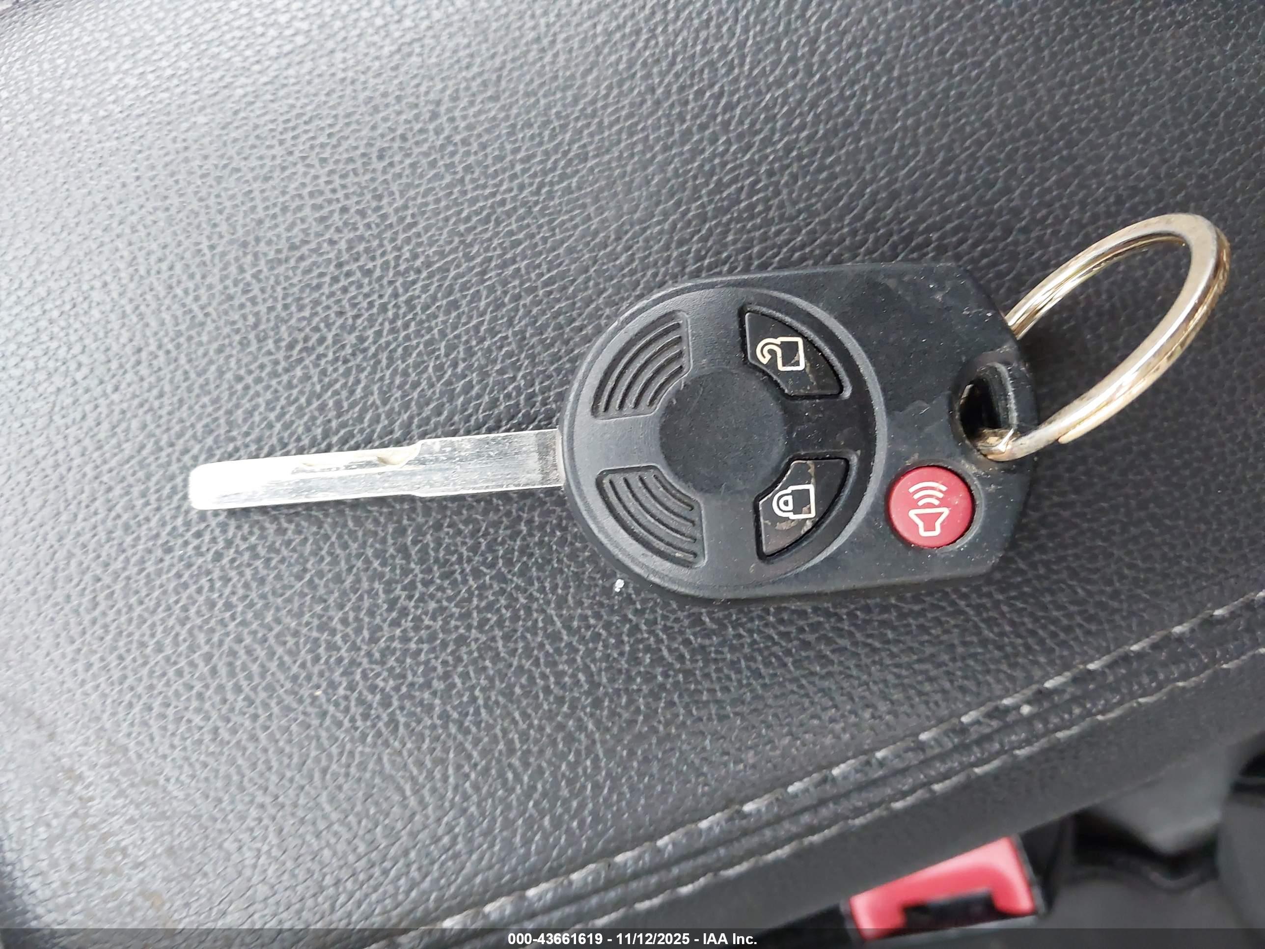 FORD ESCAPE image 11