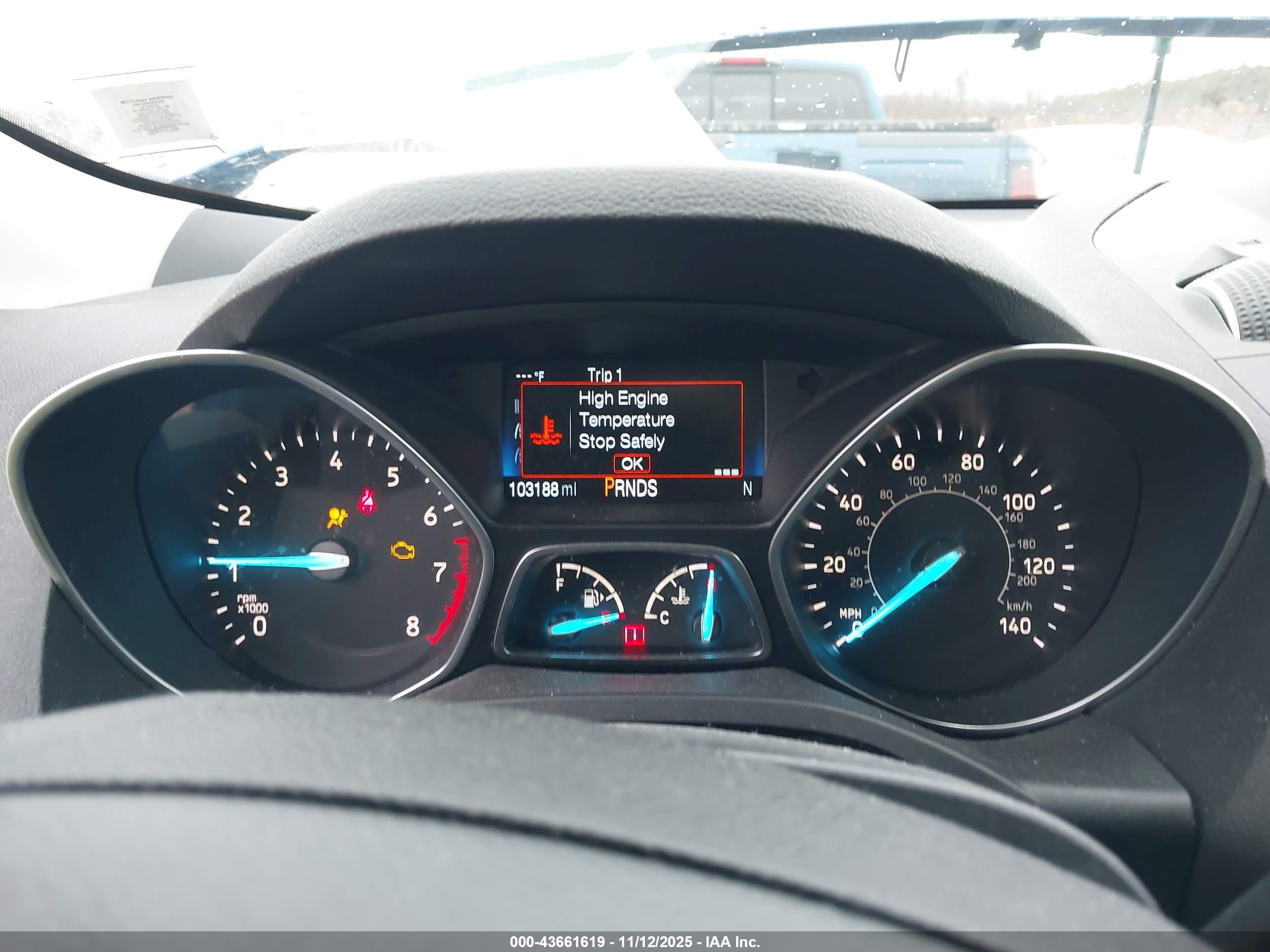 FORD ESCAPE image 7