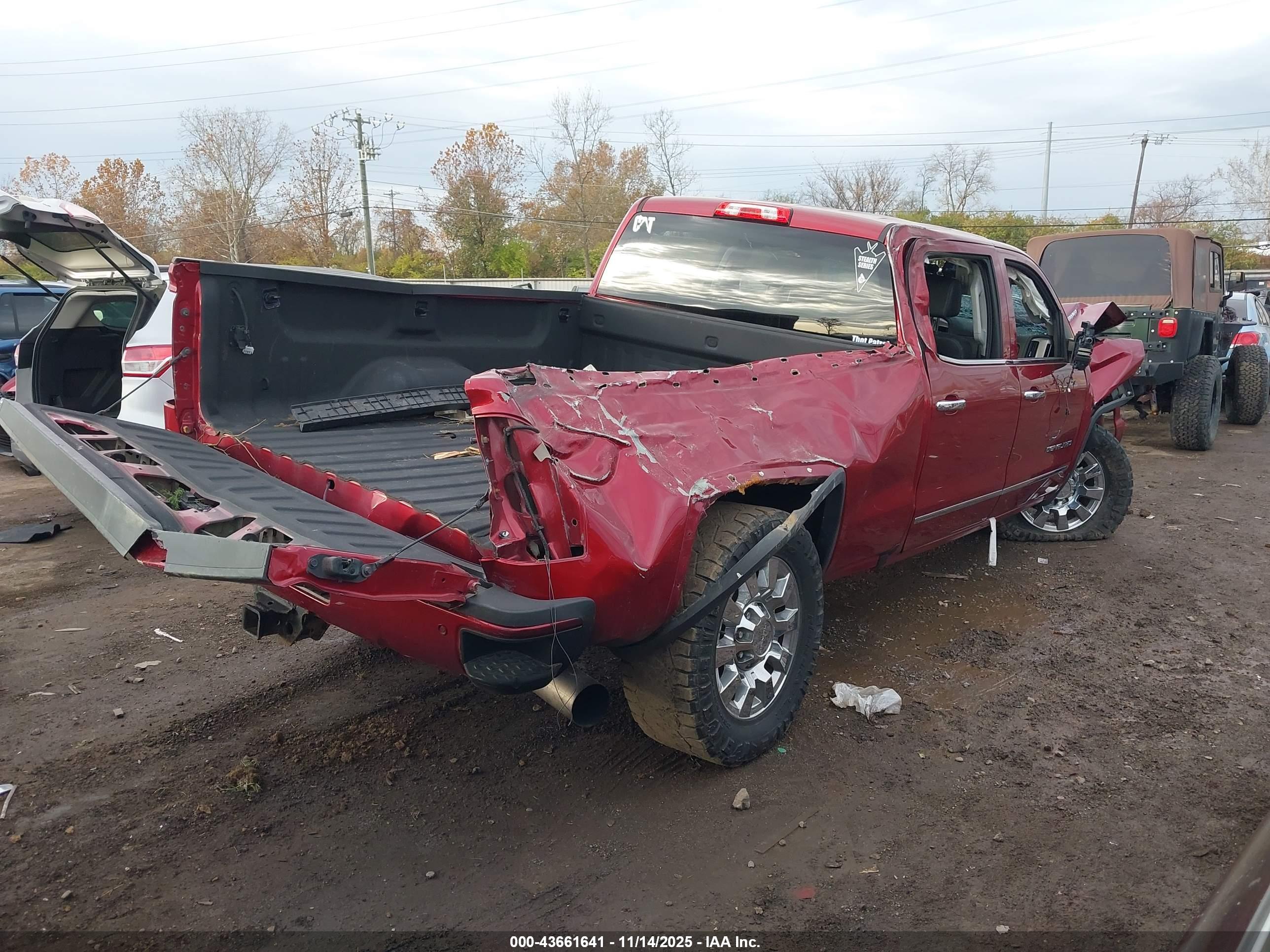GMC SIERRA image 4