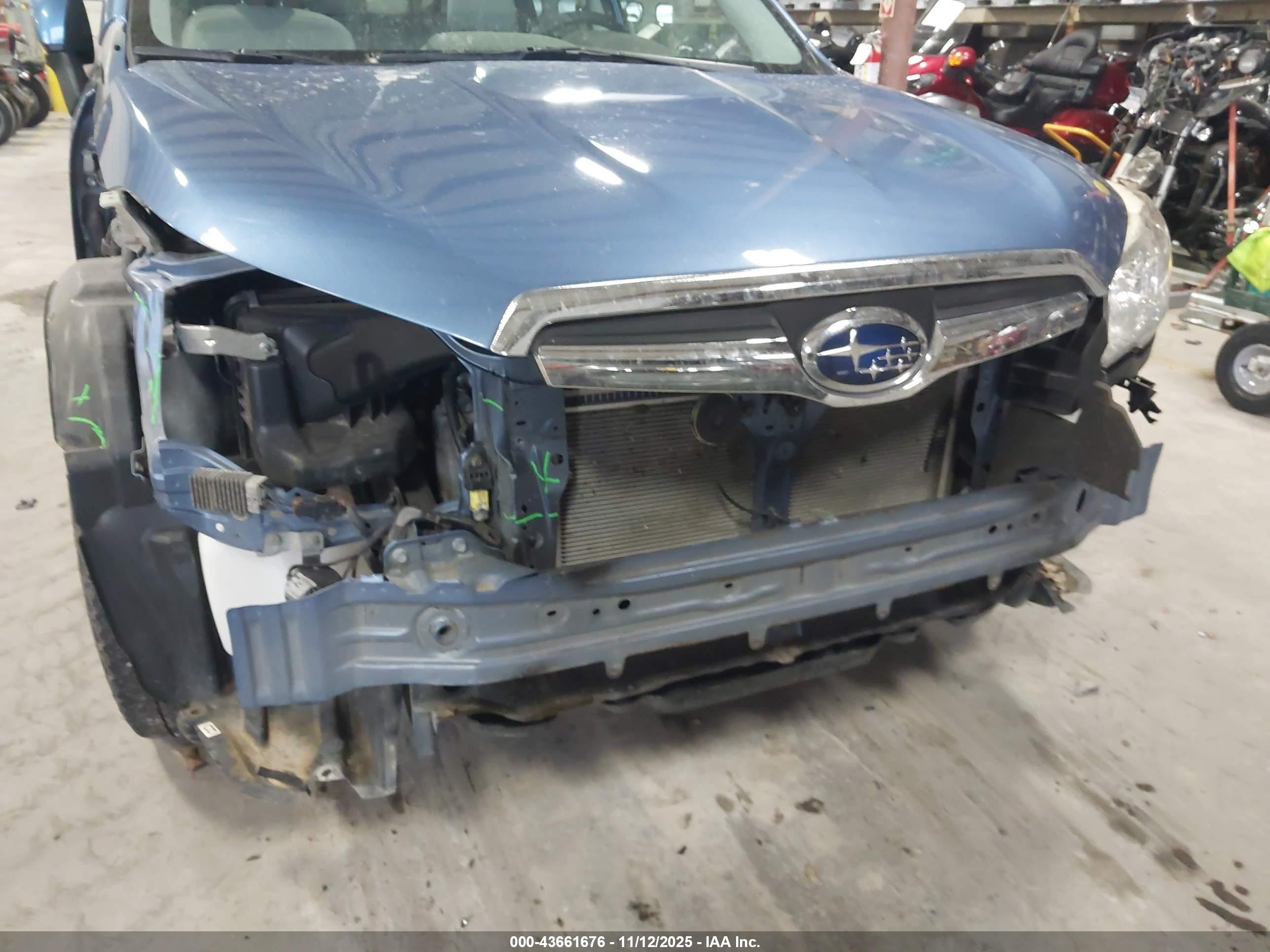 SUBARU FORESTER image 6