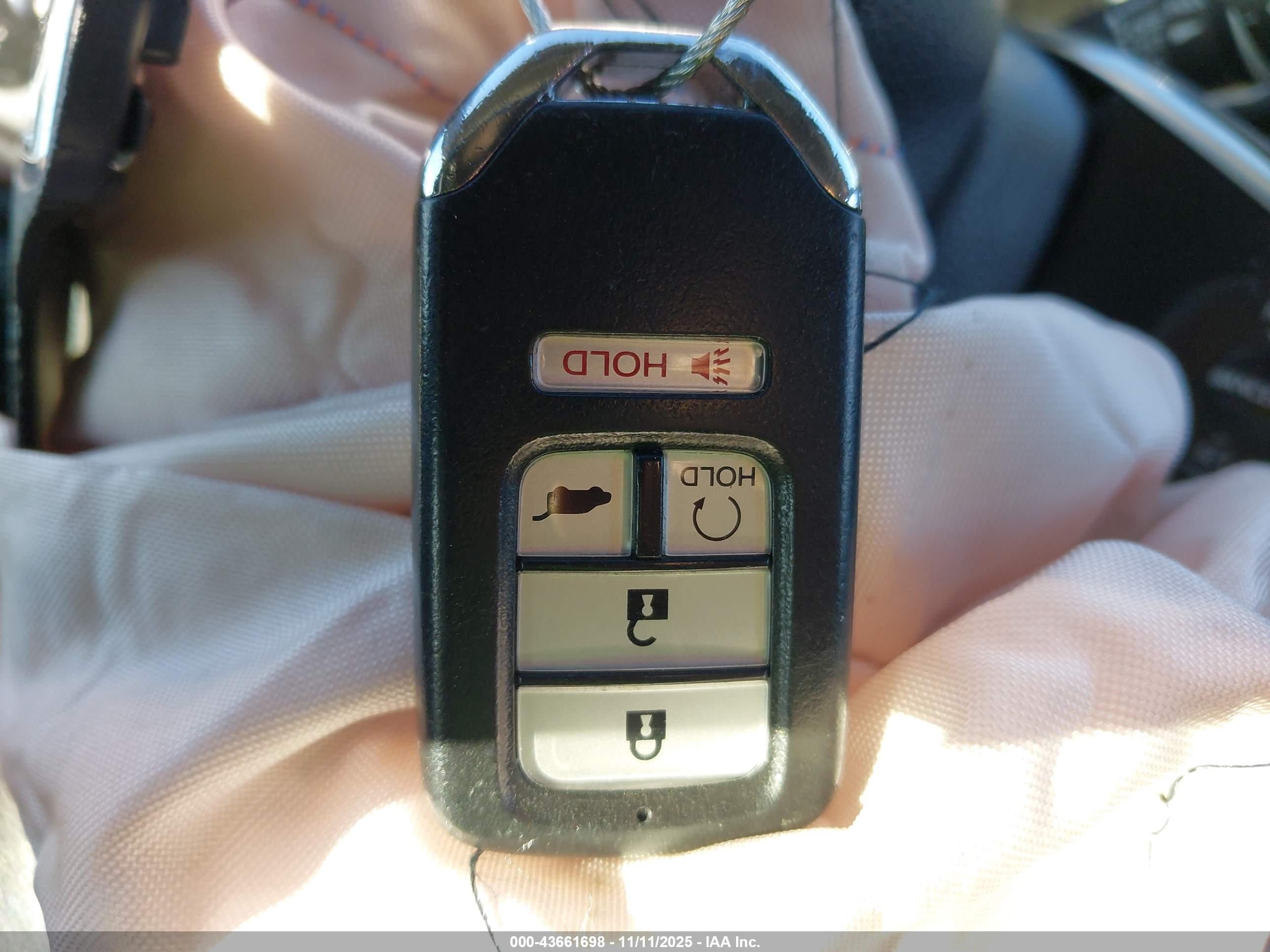 HONDA CR-V image 11