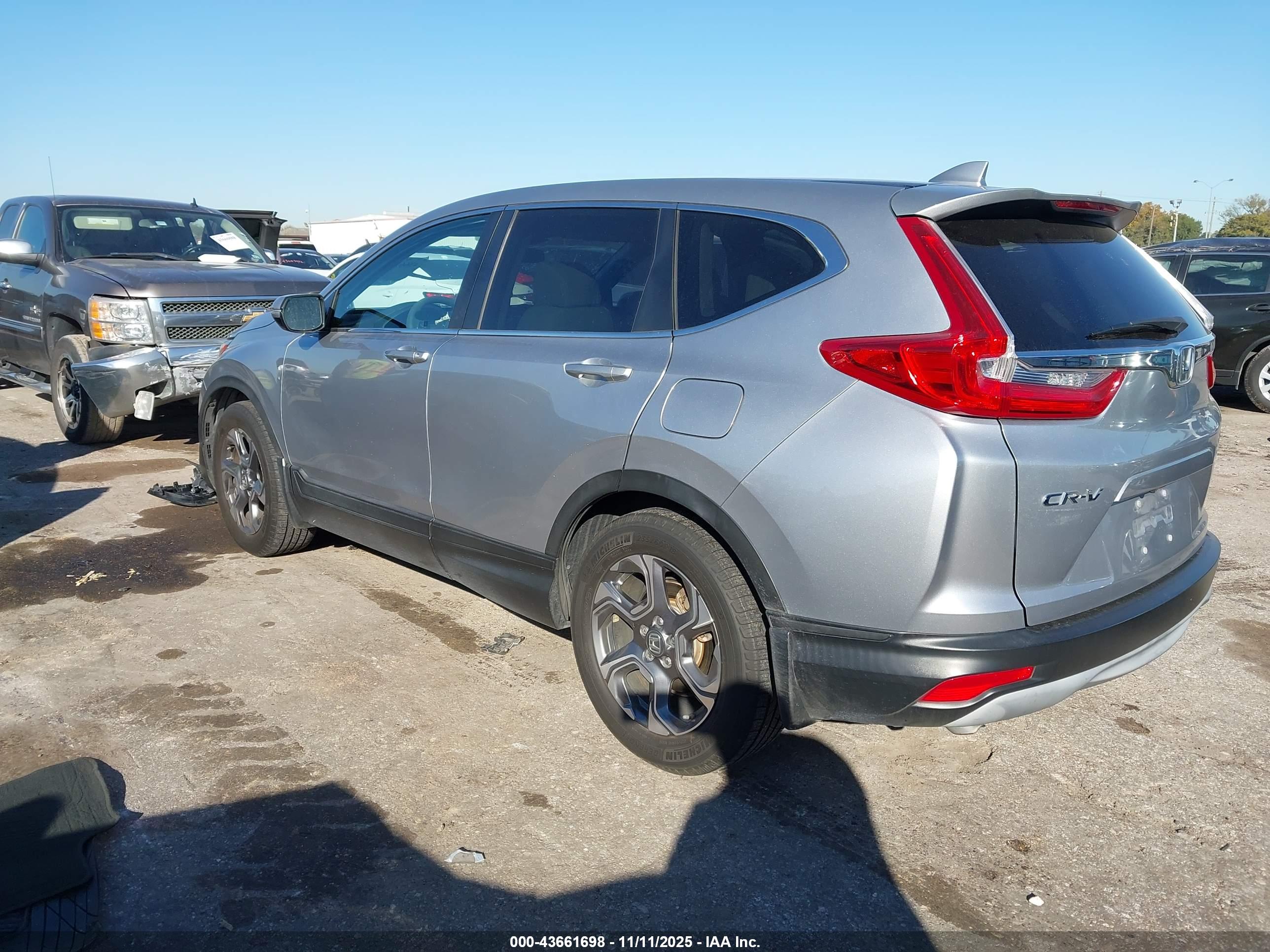 HONDA CR-V image 3