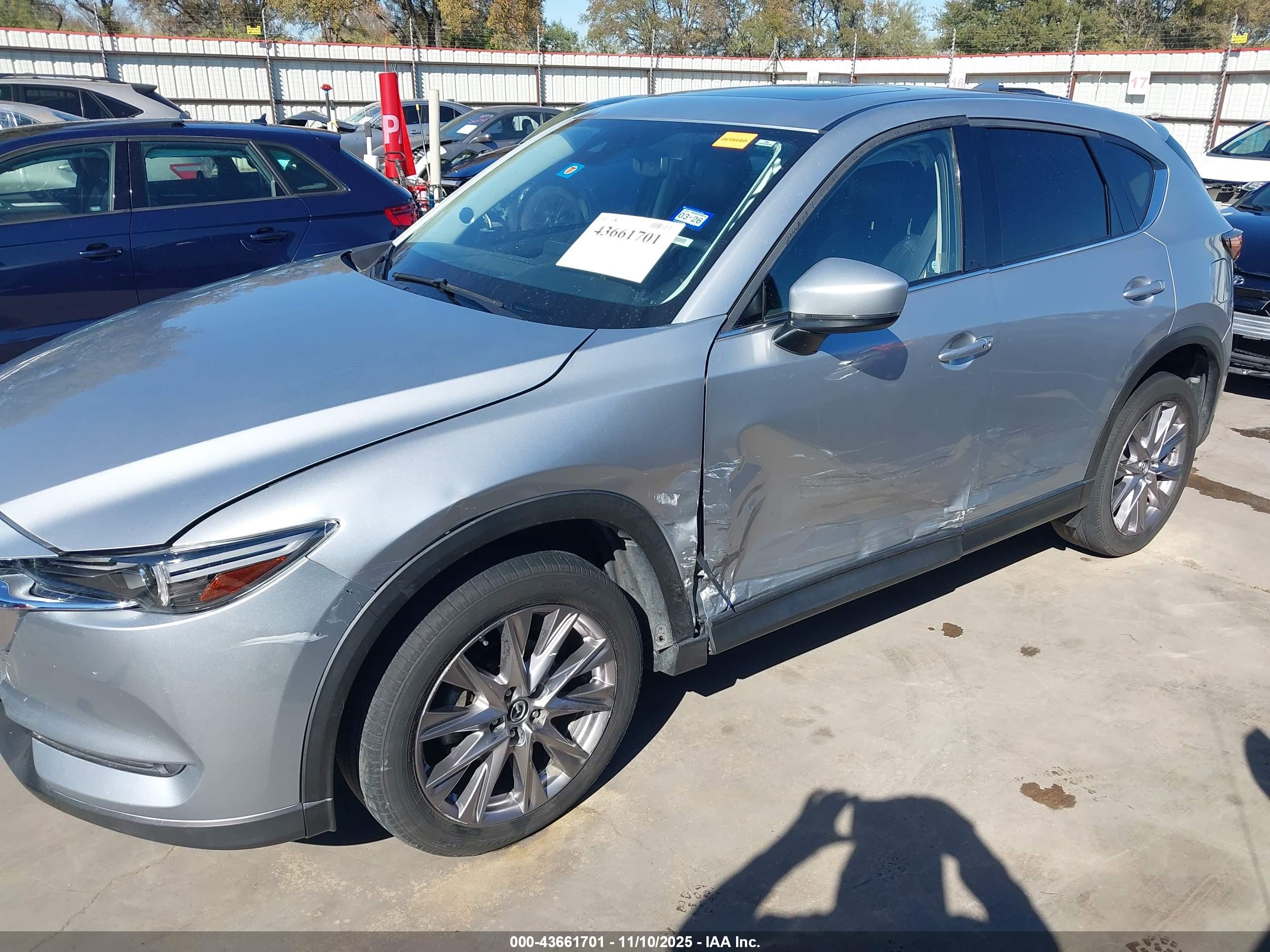MAZDA CX-5 image 6