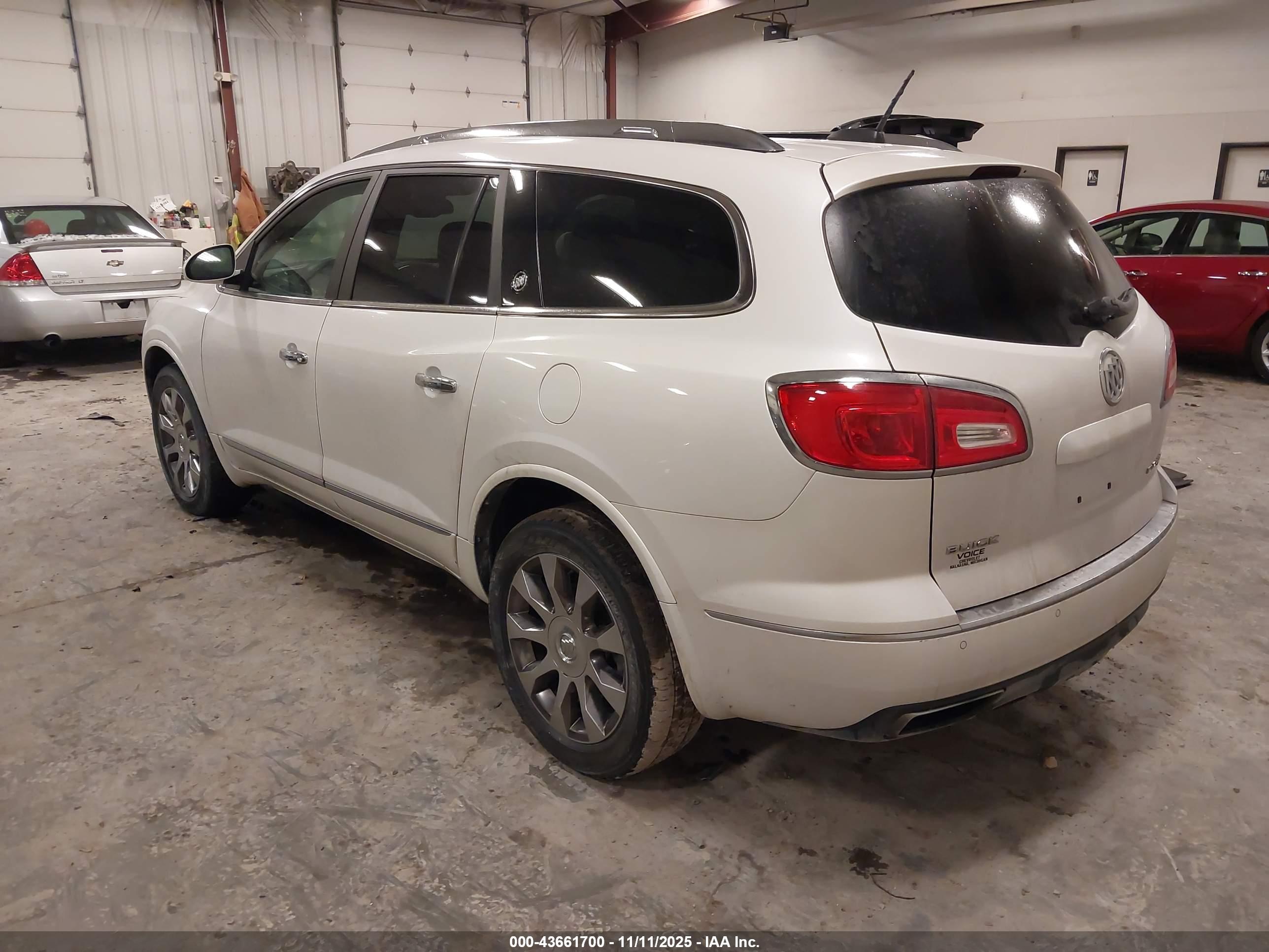 BUICK ENCLAVE image 3
