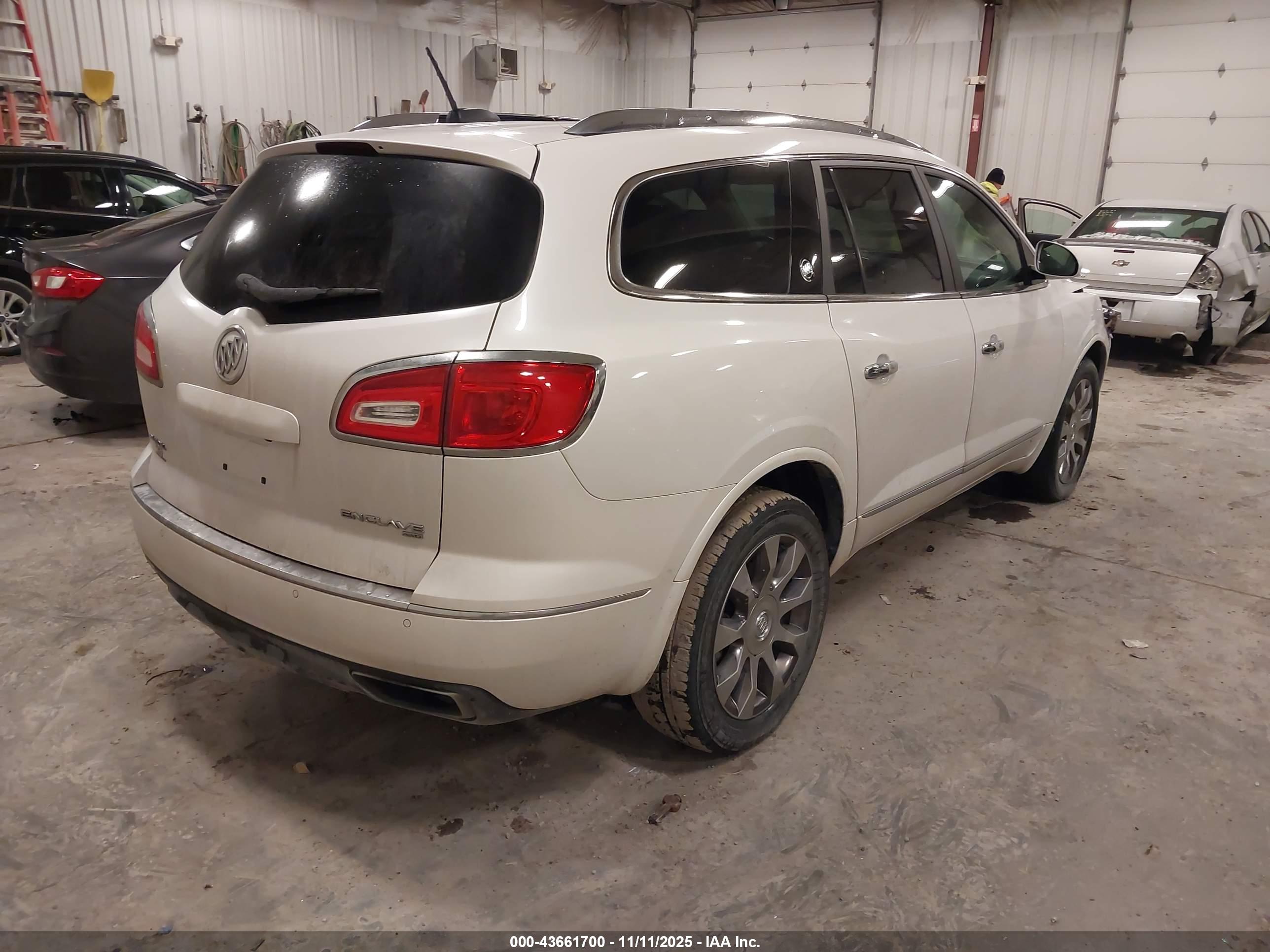 BUICK ENCLAVE image 4
