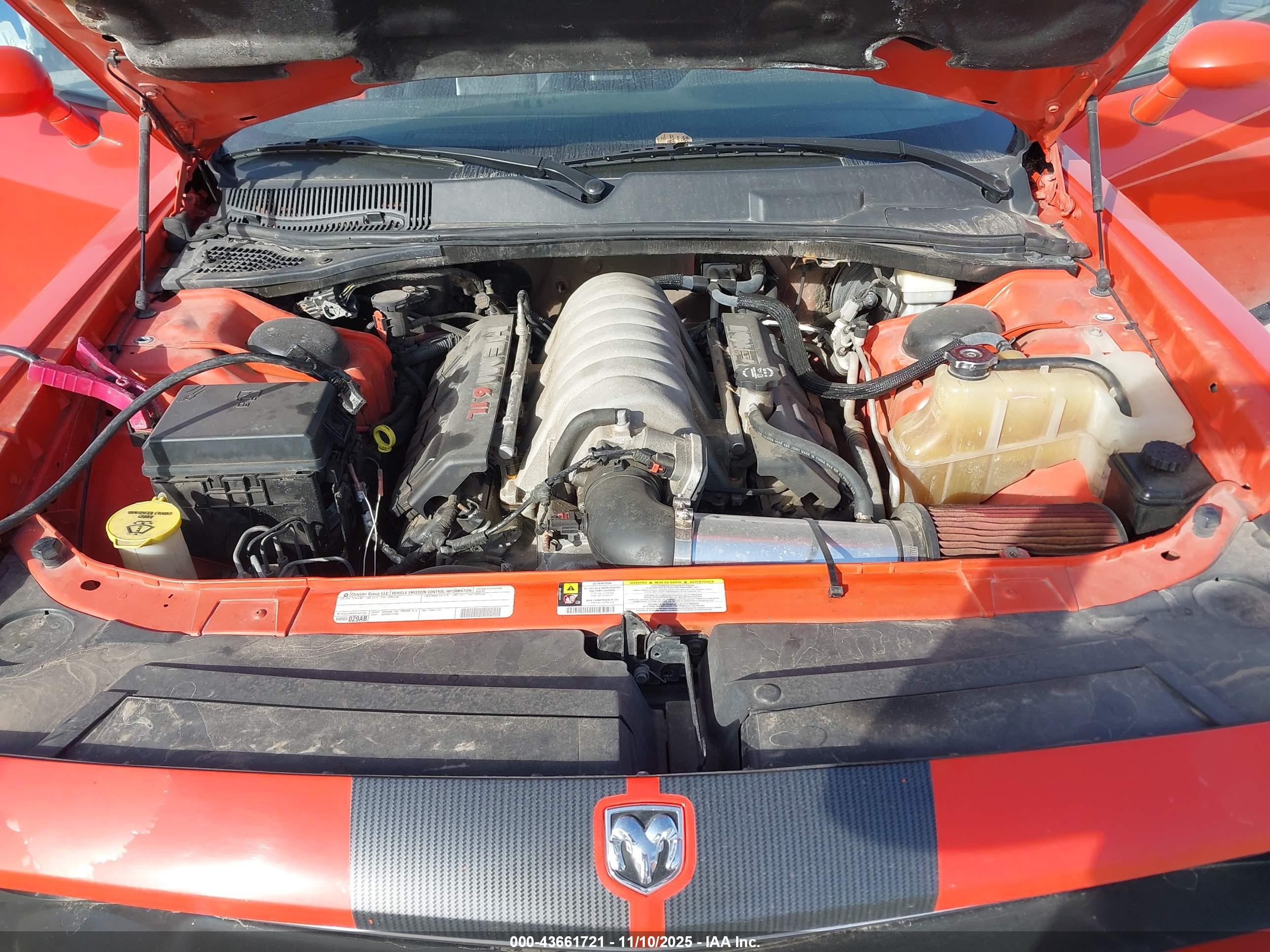 DODGE CHALLENGER image 10