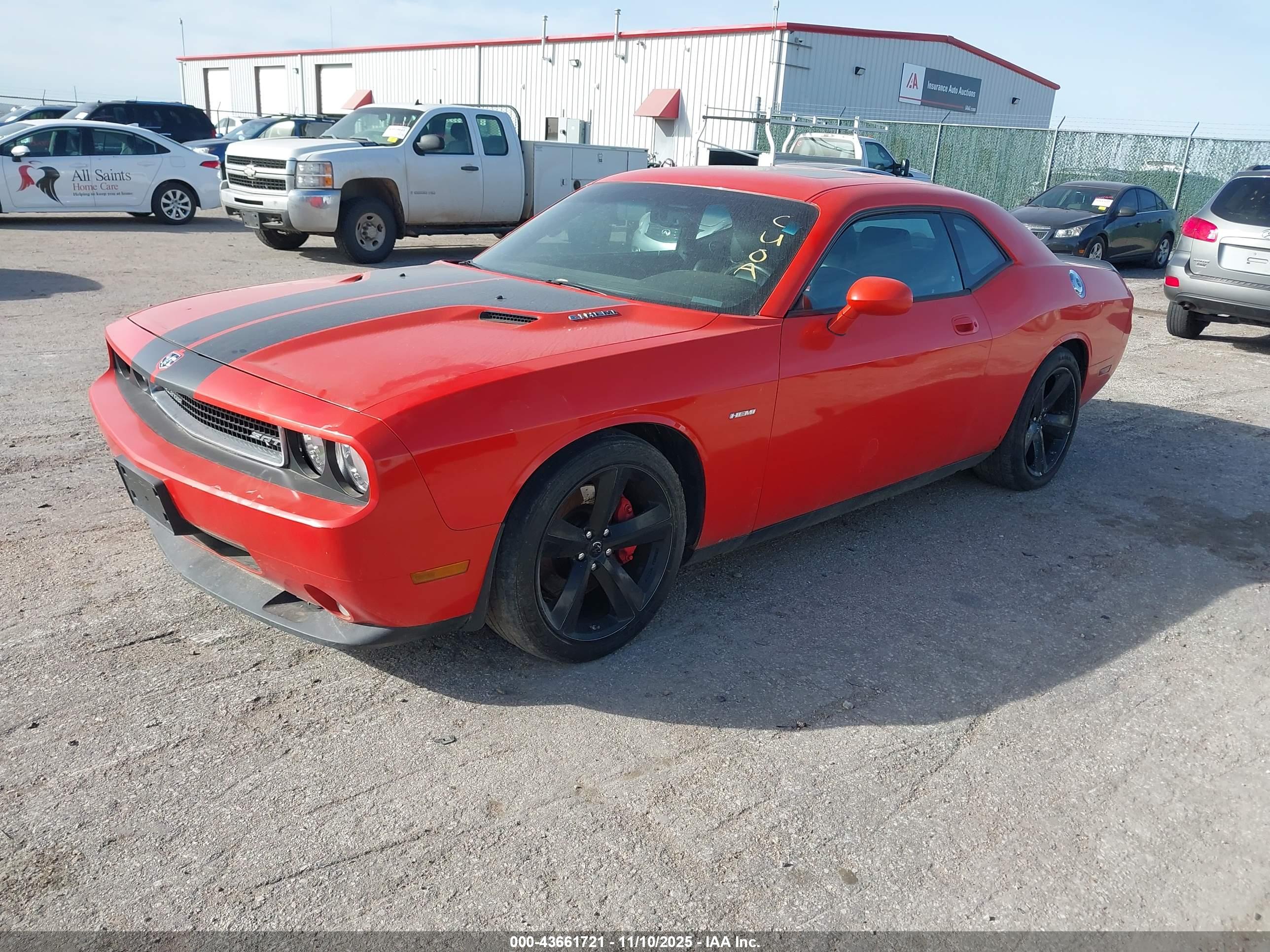 DODGE CHALLENGER image 2