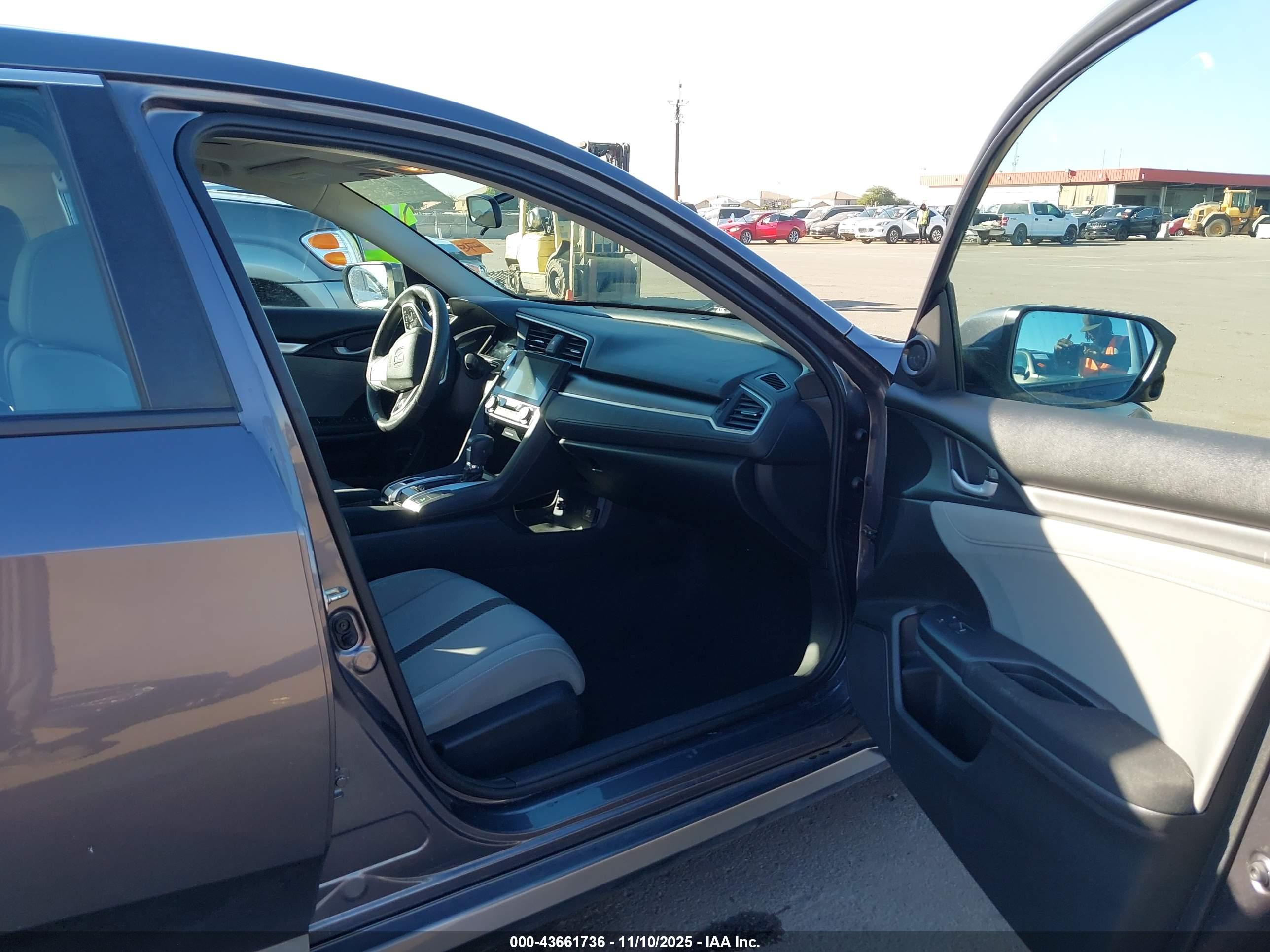 HONDA CIVIC image 5