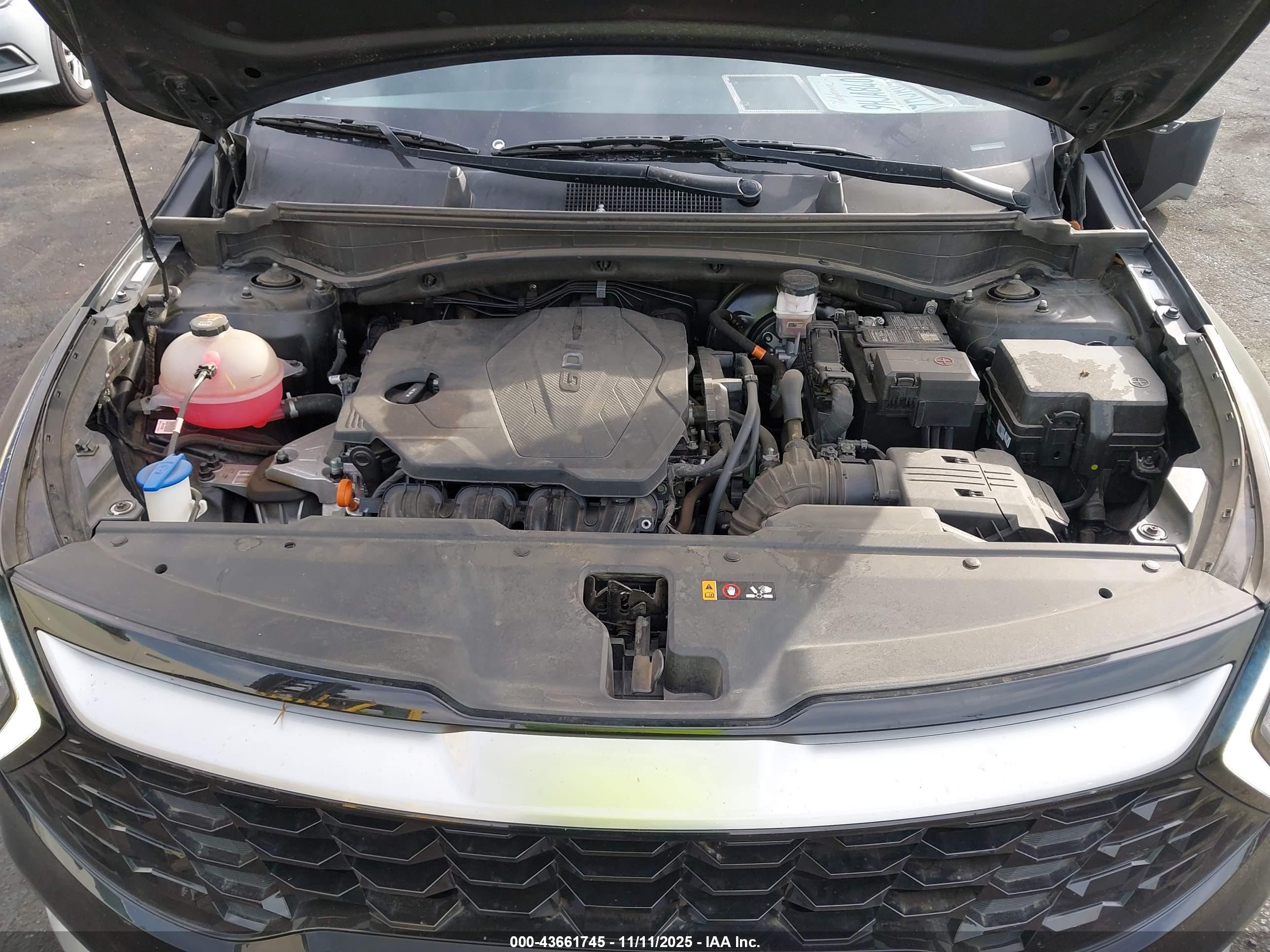 KIA SPORTAGE image 10