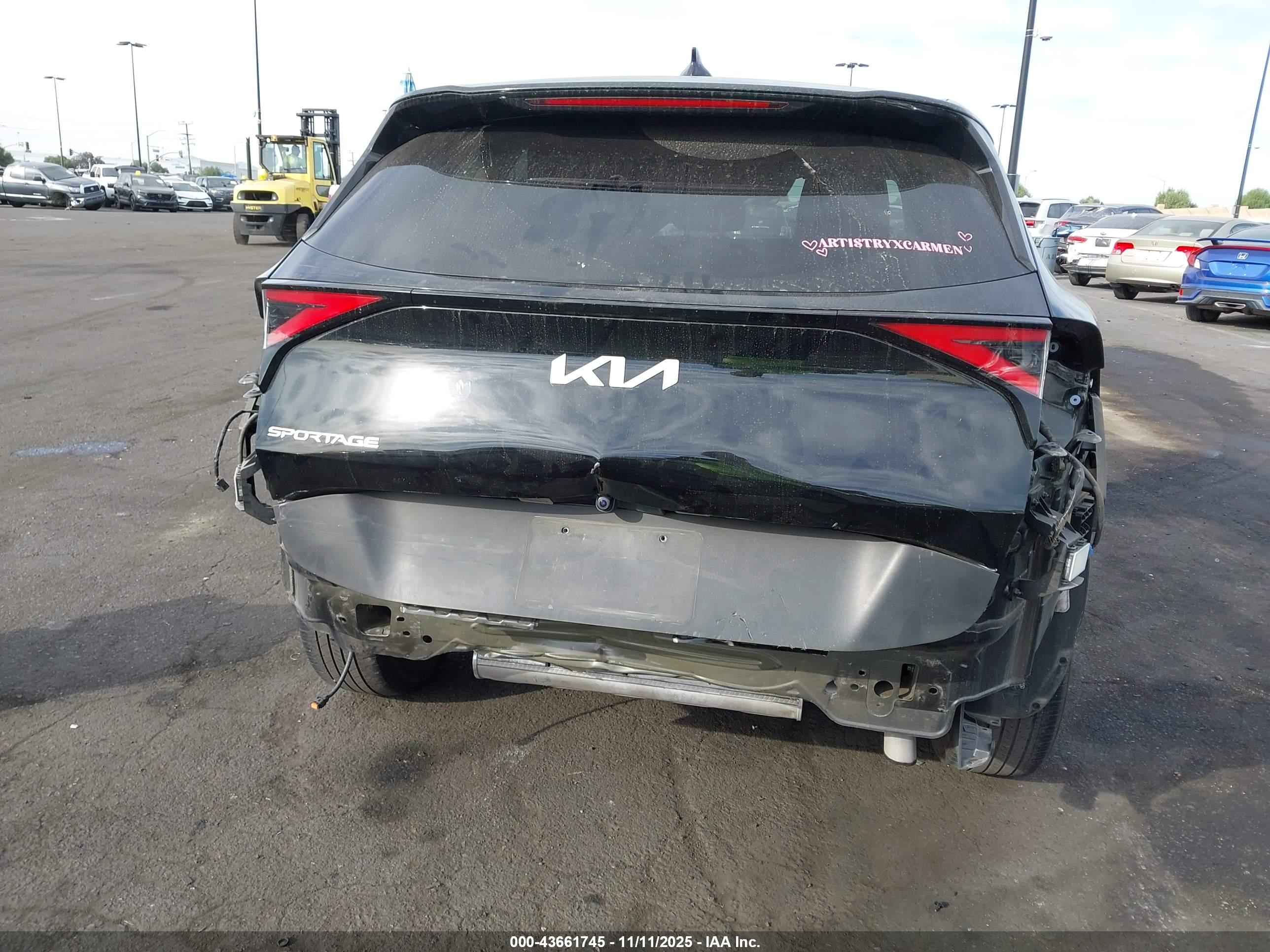 KIA SPORTAGE image 6