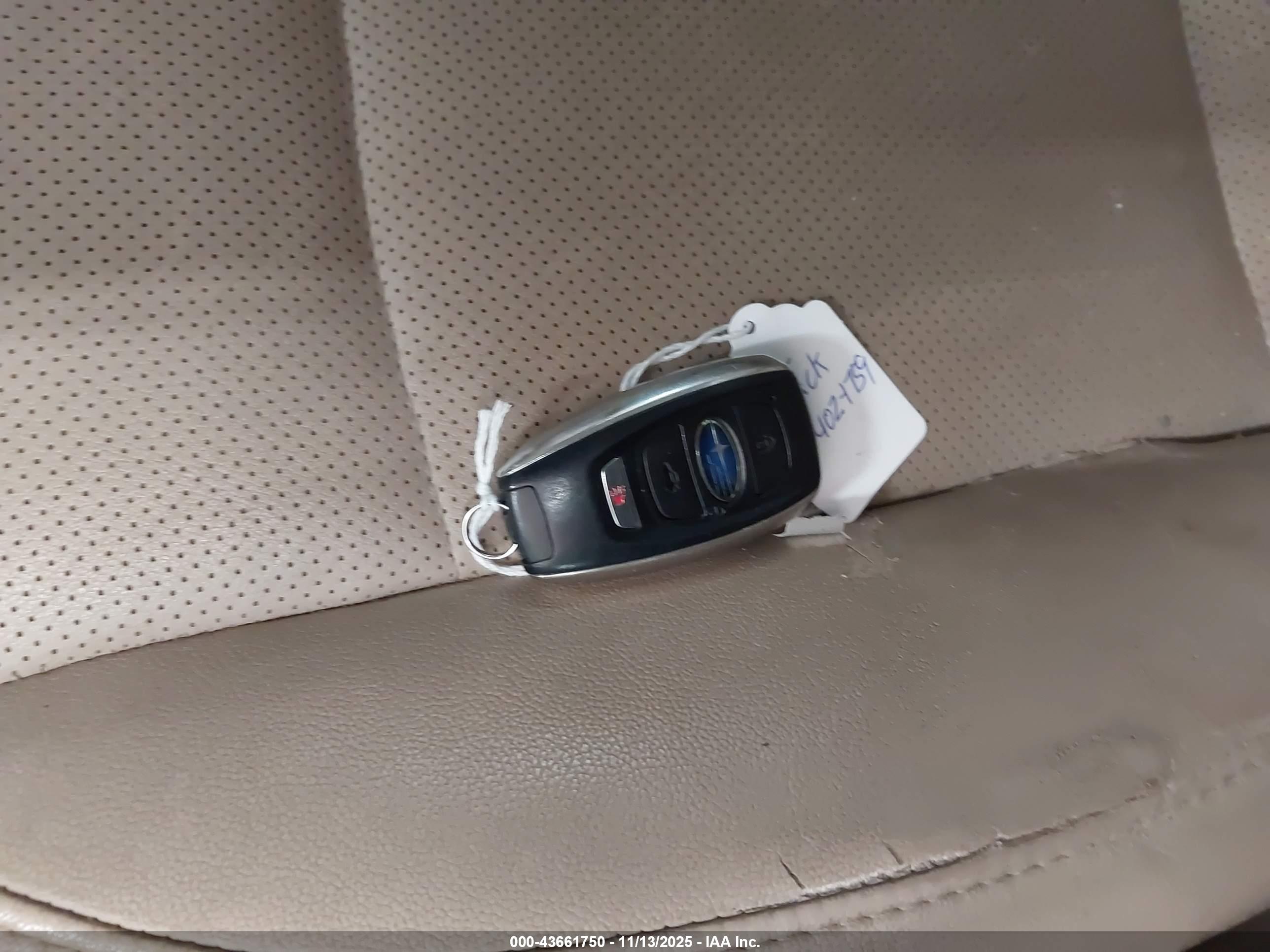 SUBARU OUTBACK image 11