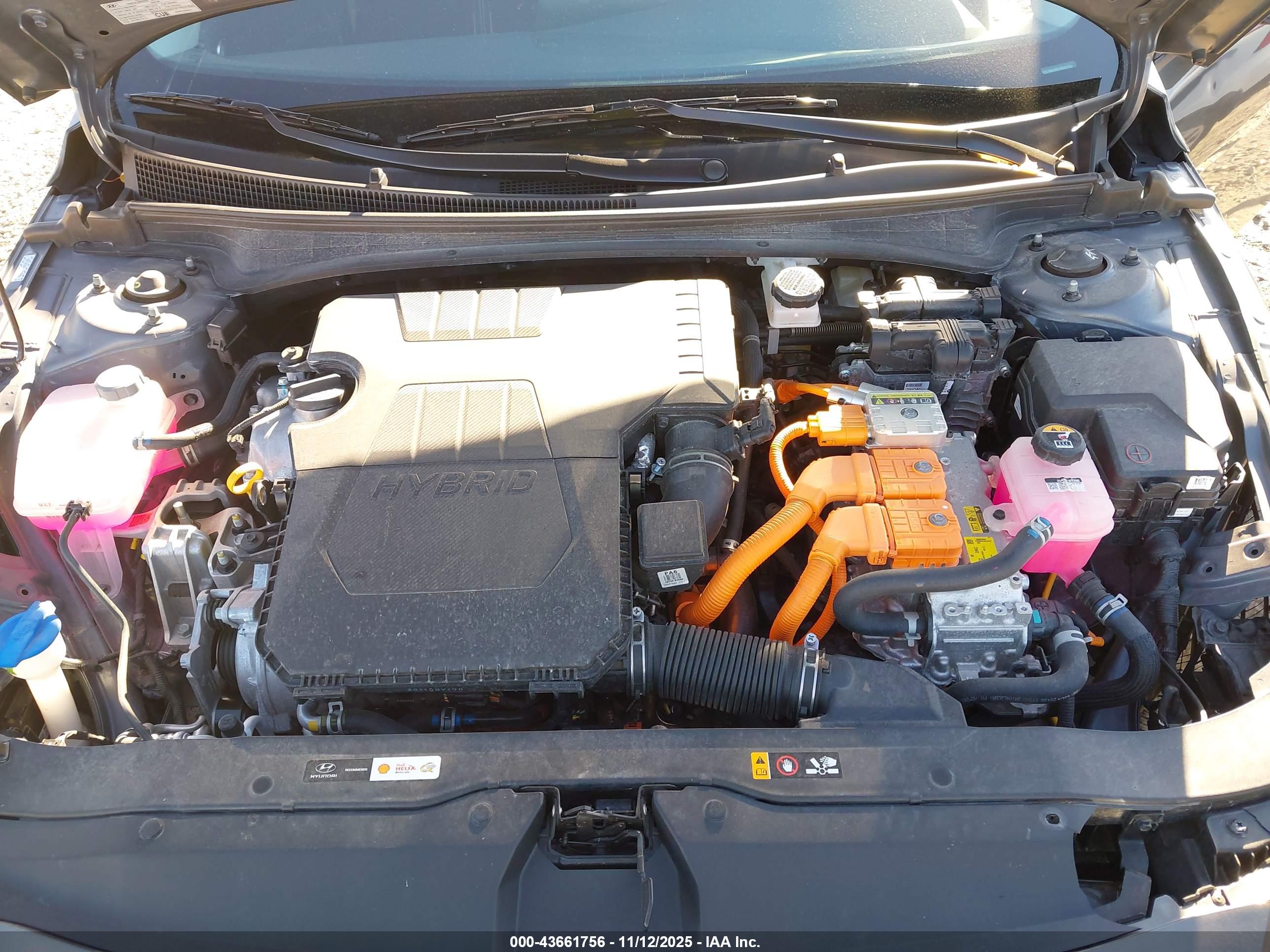 HYUNDAI ELANTRA image 10