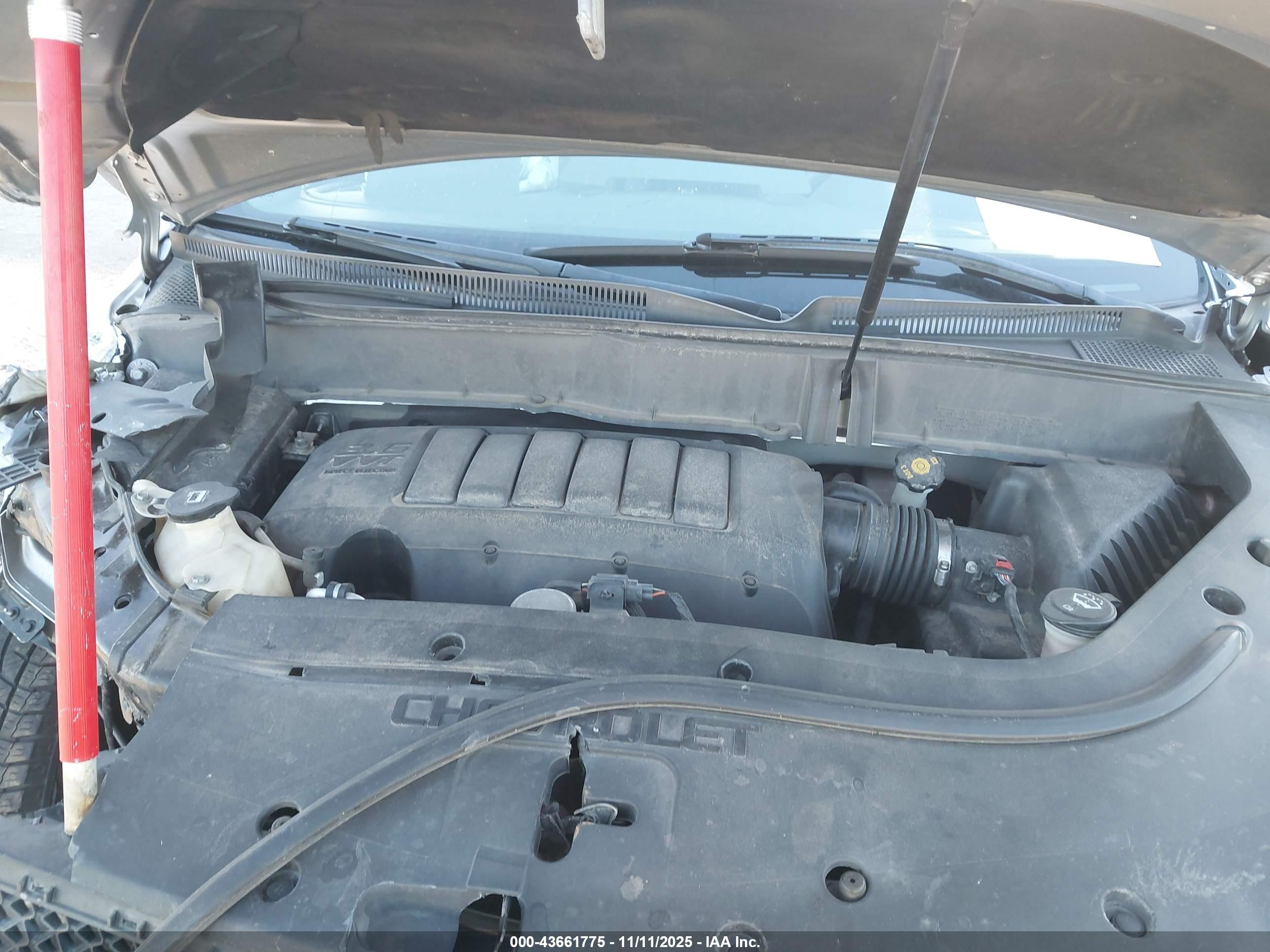 CHEVROLET TRAVERSE image 10